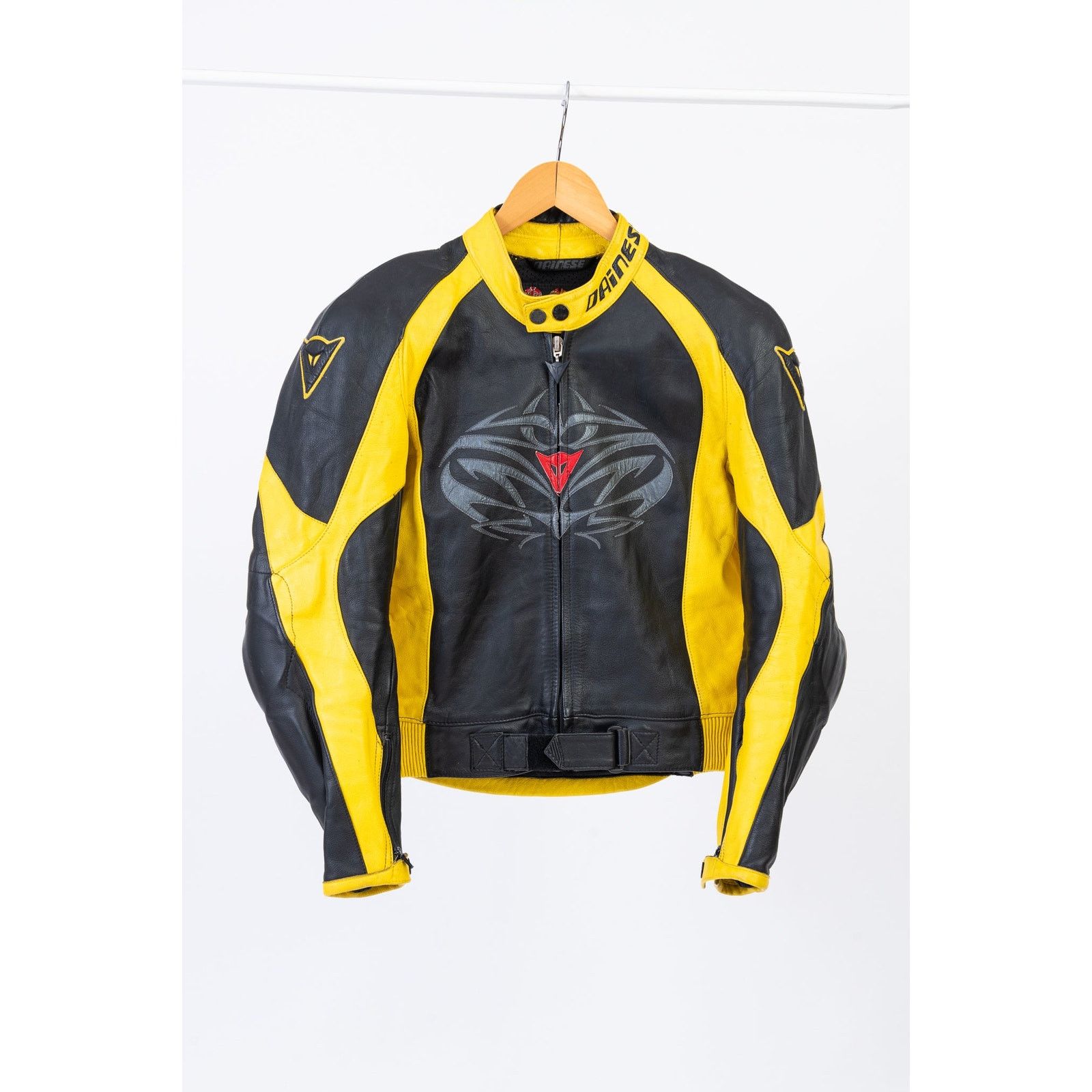 Dainese Leather Motorcycle Biker Jacket, SIZE M, 48 Size US M / EU 48-50 / 2 - 1 Thumbnail