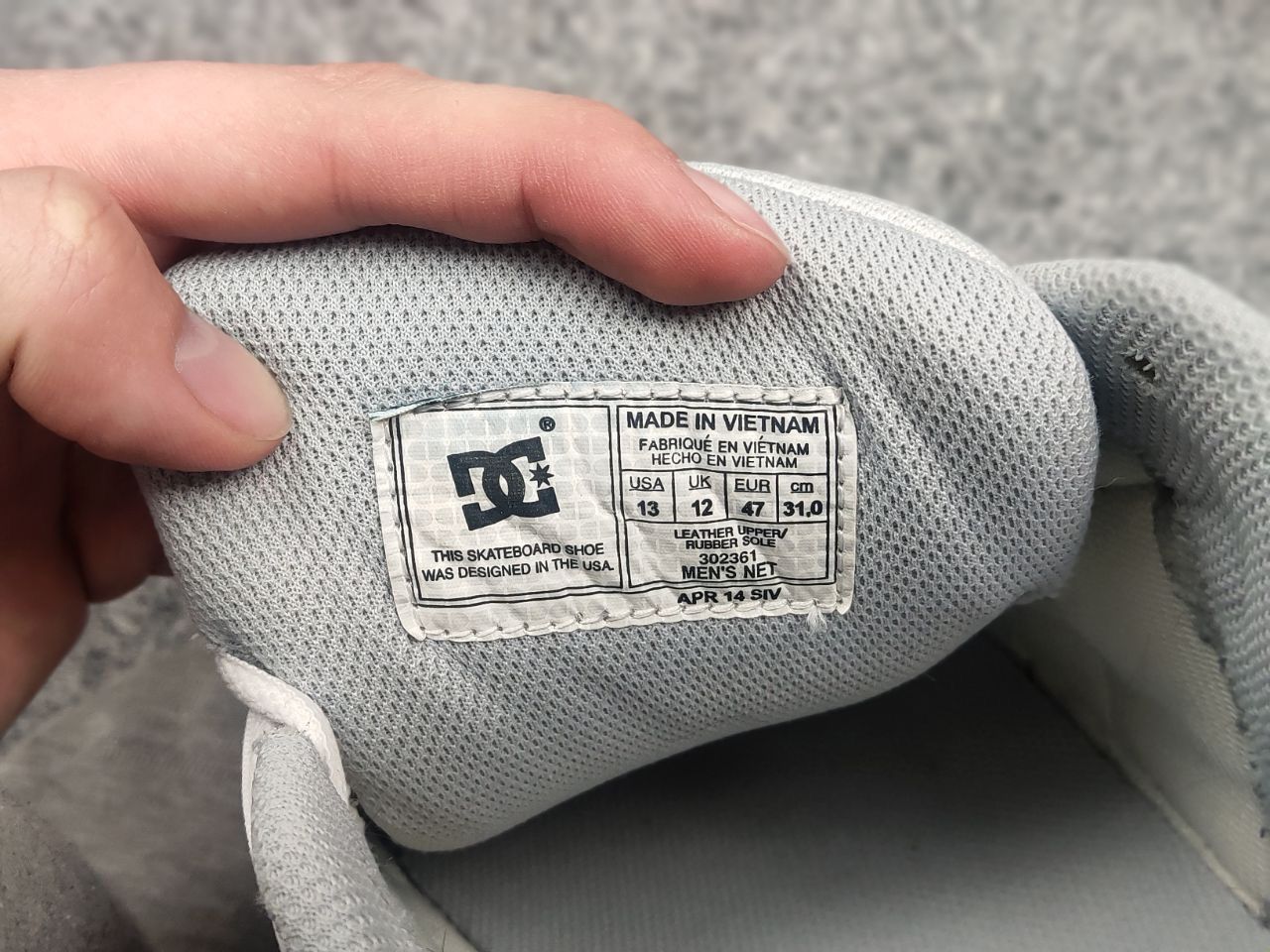 DC DC scarpe Net court graffik Oversized Sneakers Vintage Y2K Size US 13 / EU 46 - 22 Thumbnail