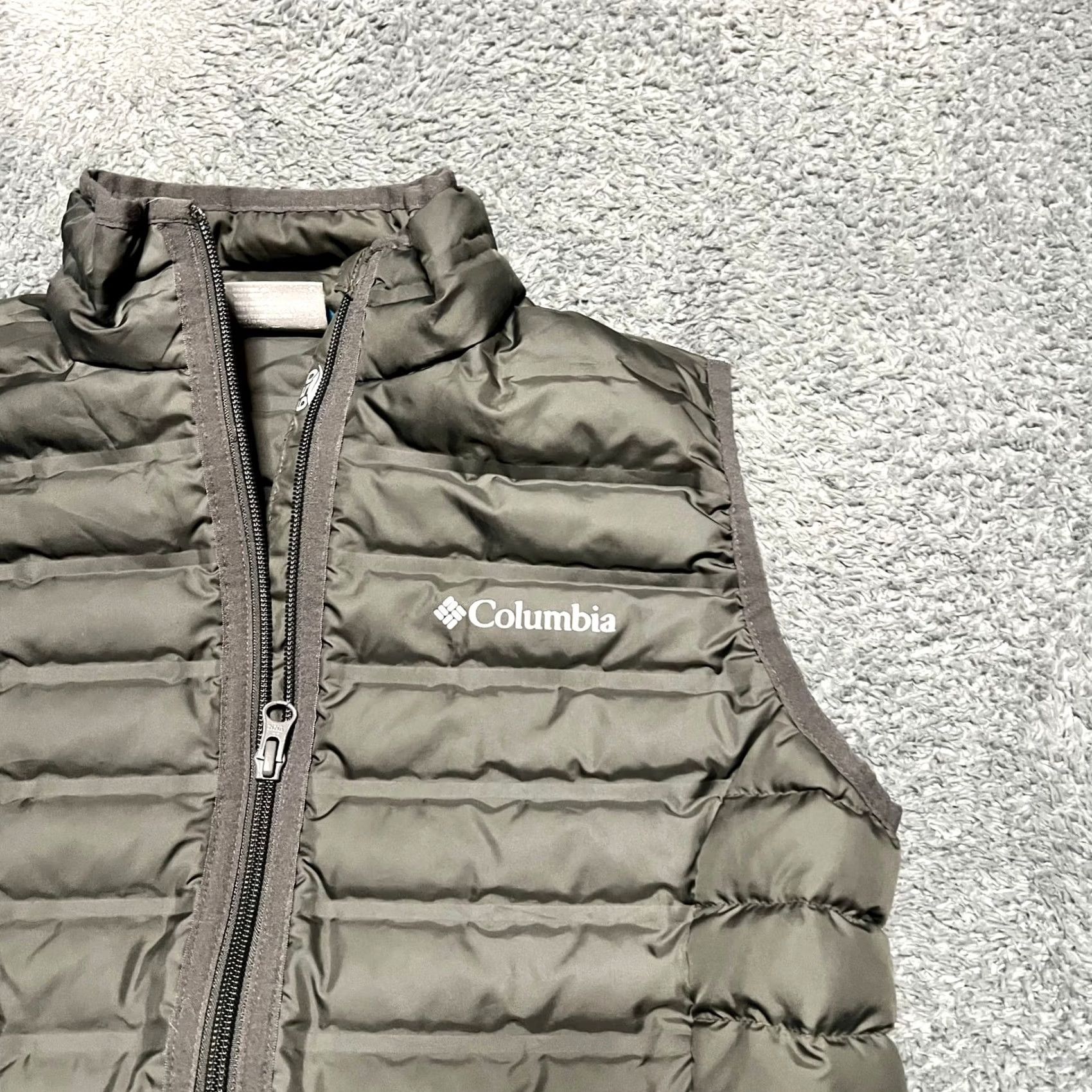 Vintage Columbia Puffer Vest Womens Small Gray Full Zip 650 Fill Coat Jacket Vest Columbia Womens Small Gray Full Zip 650 Fill Coat Jacket Size S / US 4 / IT 40 - 2 Thumbnail