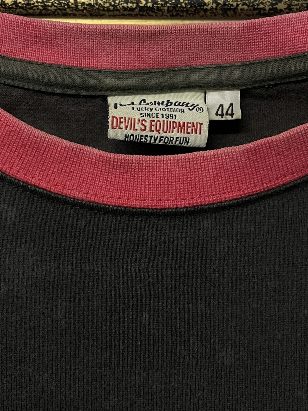 Designer × Japanese Brand × Vintage Vintage 90s Japan Designer Ted Company Devil Red Faded Tee Size US M / EU 48-50 / 2 - 10 Thumbnail