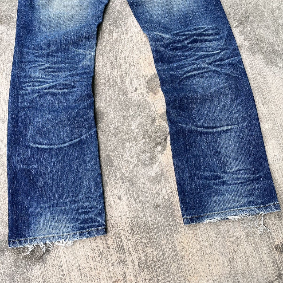 If Six Was Nine Vintage Lolita Buckle Back Faded Flare Distressed Jeans Size US 33 - 4 Thumbnail