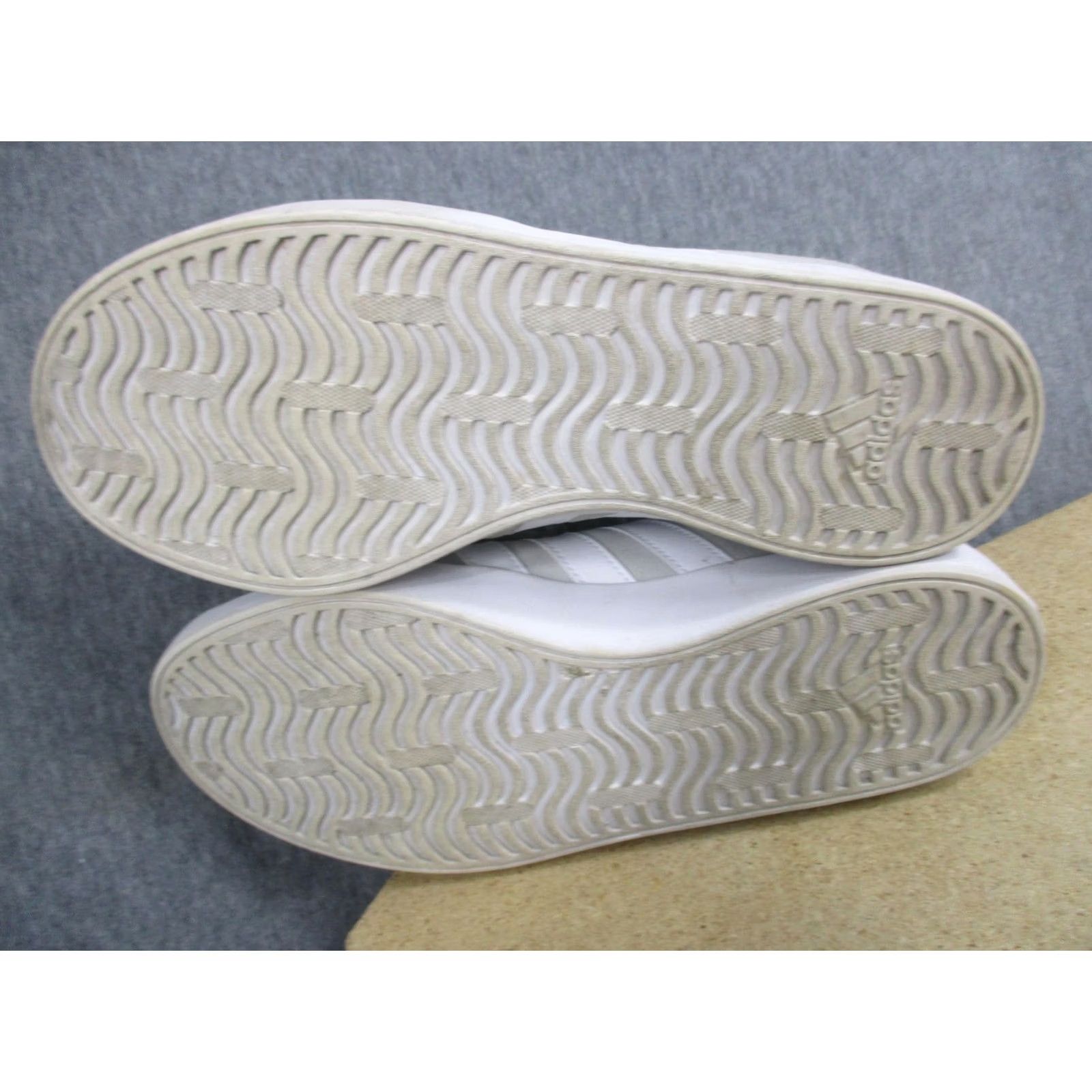 Adidas Adidas Shoes Mens Size 8.5 Gray White Court Set Low Top Sneakers Suede Casual Size US M / EU 48-50 / 2 - 7 Thumbnail