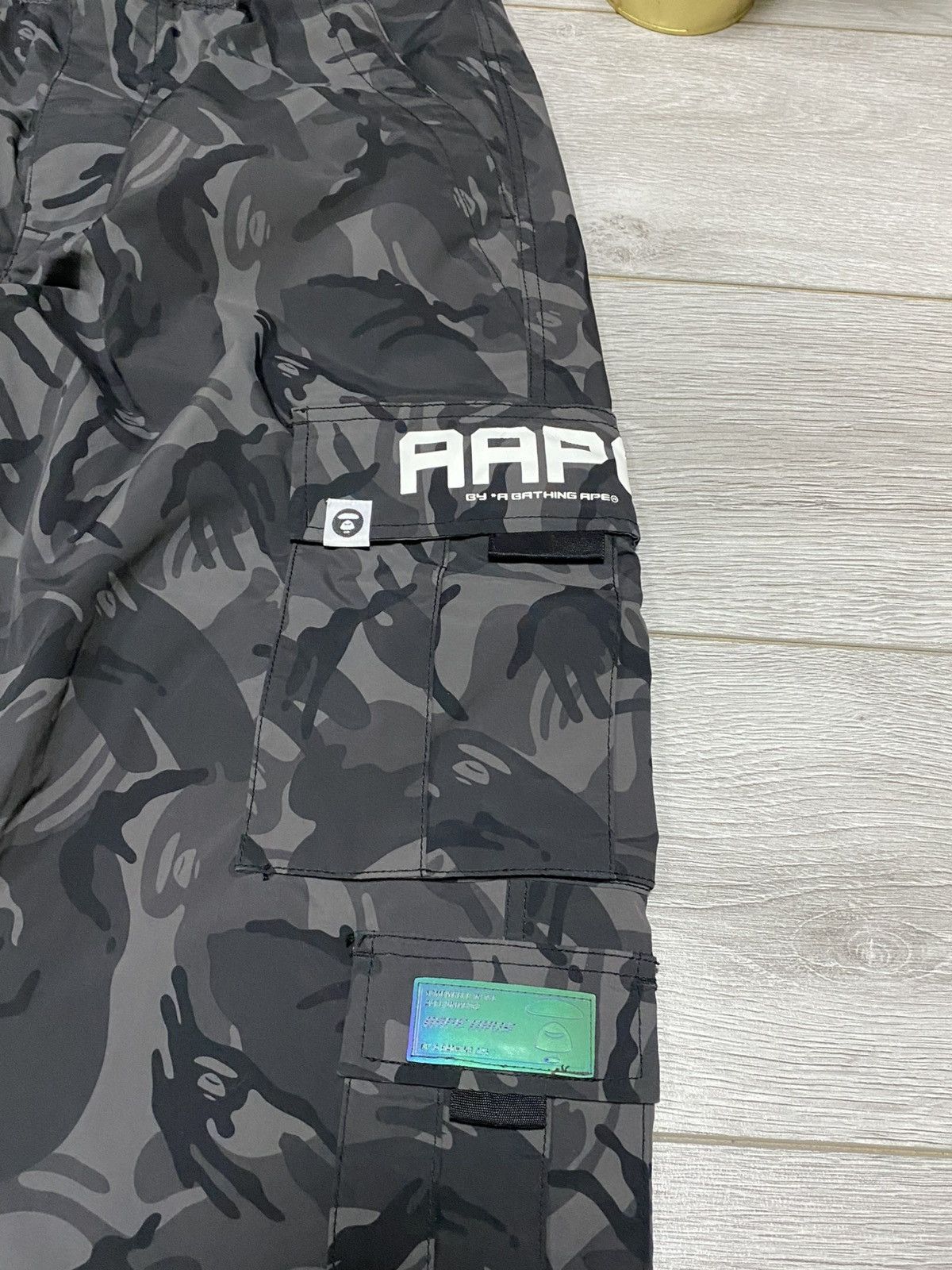 Bape Aape Bape 🦧 cargo multipocket camo big logo pants eb0 Size US 34 / EU 50 - 4 Thumbnail