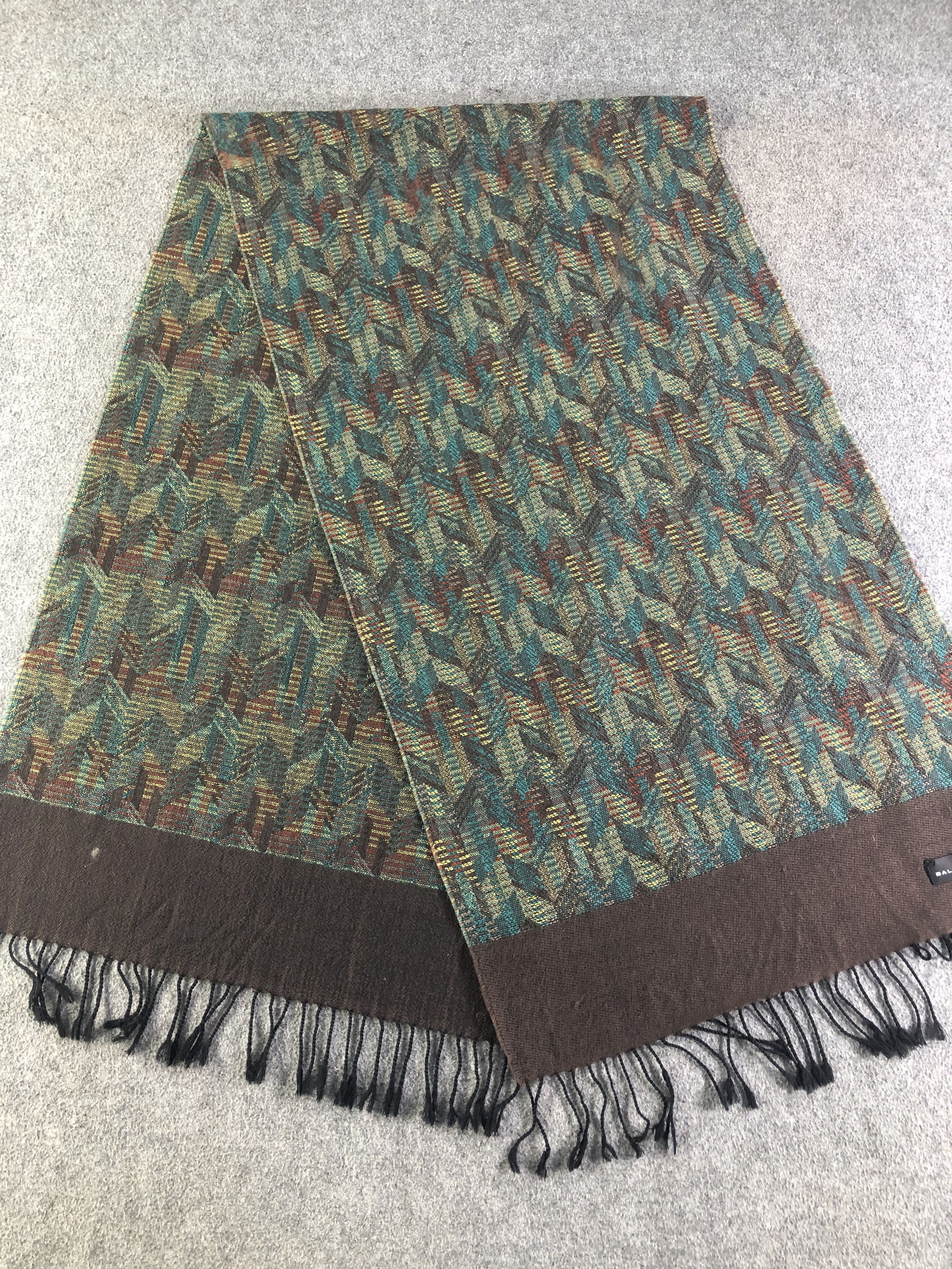 Balenciaga Balenciaga Wool Scarf / Muffler / Neckwear SS1231 Size ONE SIZE - 2 Thumbnail