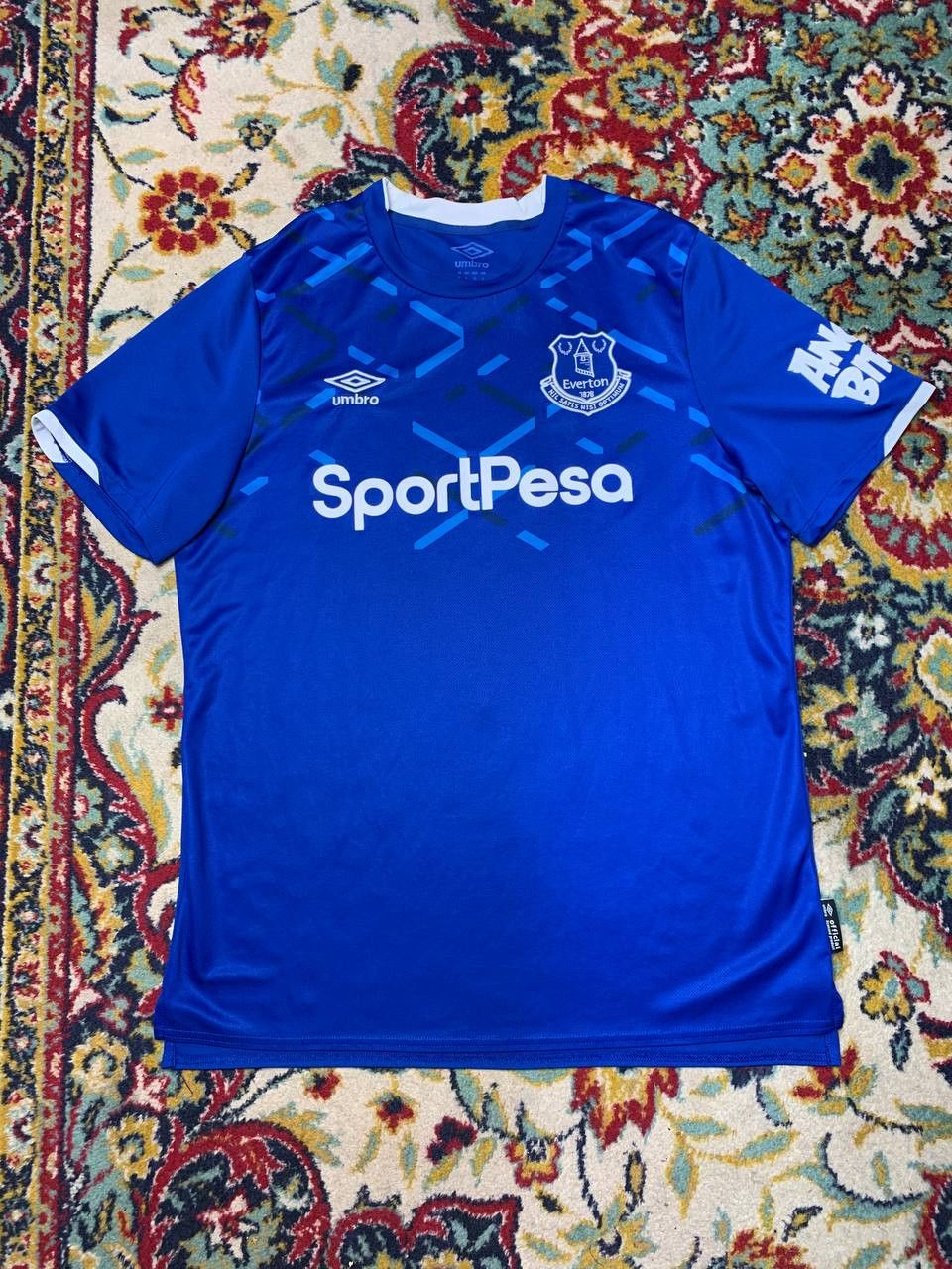 Umbro FC Everton 2019 2020 home football shirt jersey soccer Size US L / EU 52-54 / 3 - 1 Thumbnail