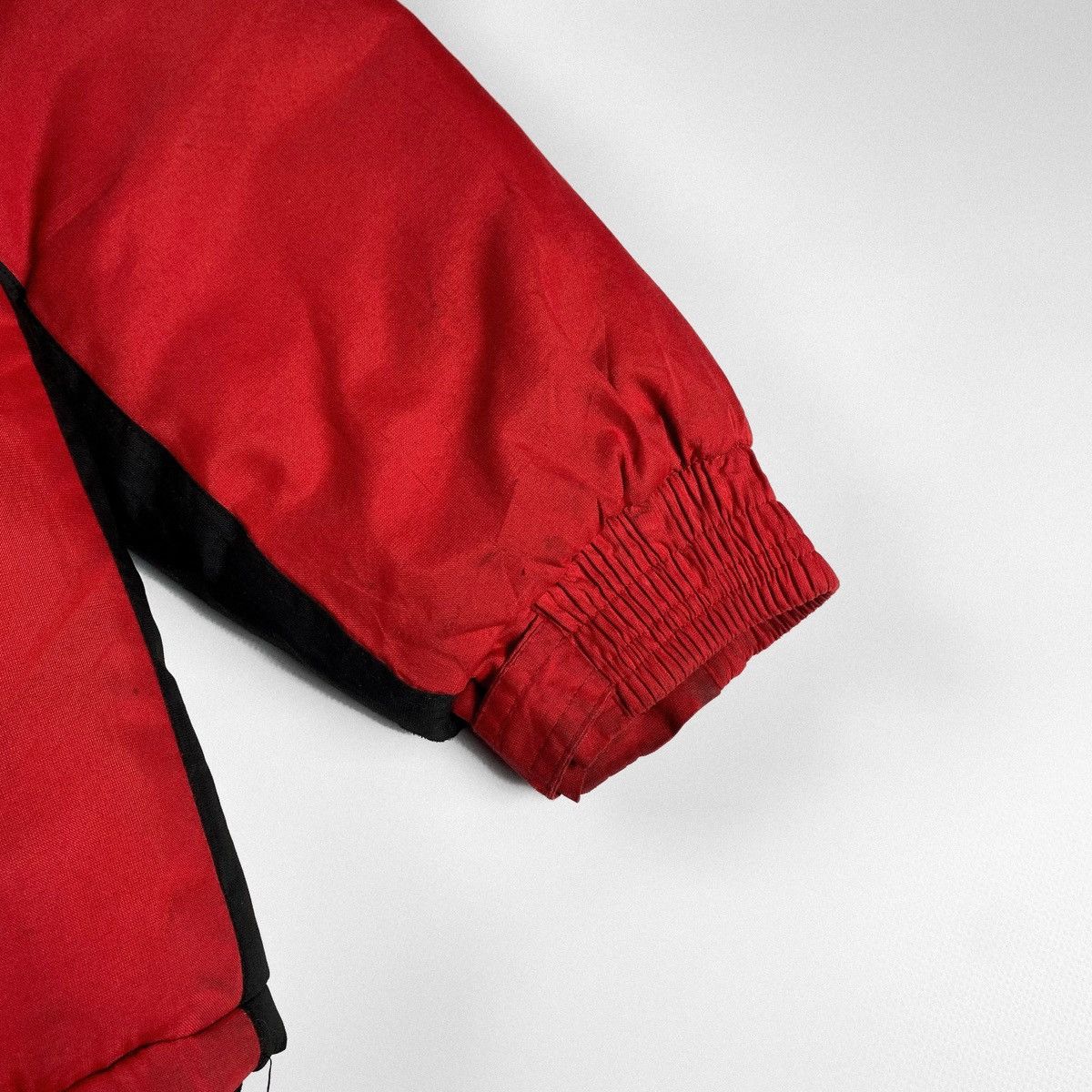 Ferrari Ferrari Marlboro Hood Jacket Vintage Size US M / EU 48-50 / 2 - 8 Thumbnail