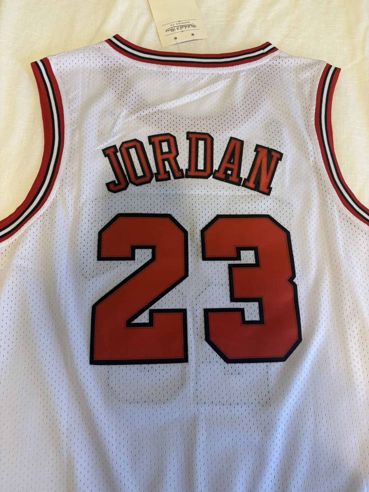 Mitchell & Ness Michael Jordan Mitchell & ness white Chicago Bulls jersey Size US XXL / EU 58 / 5 - 9 Thumbnail