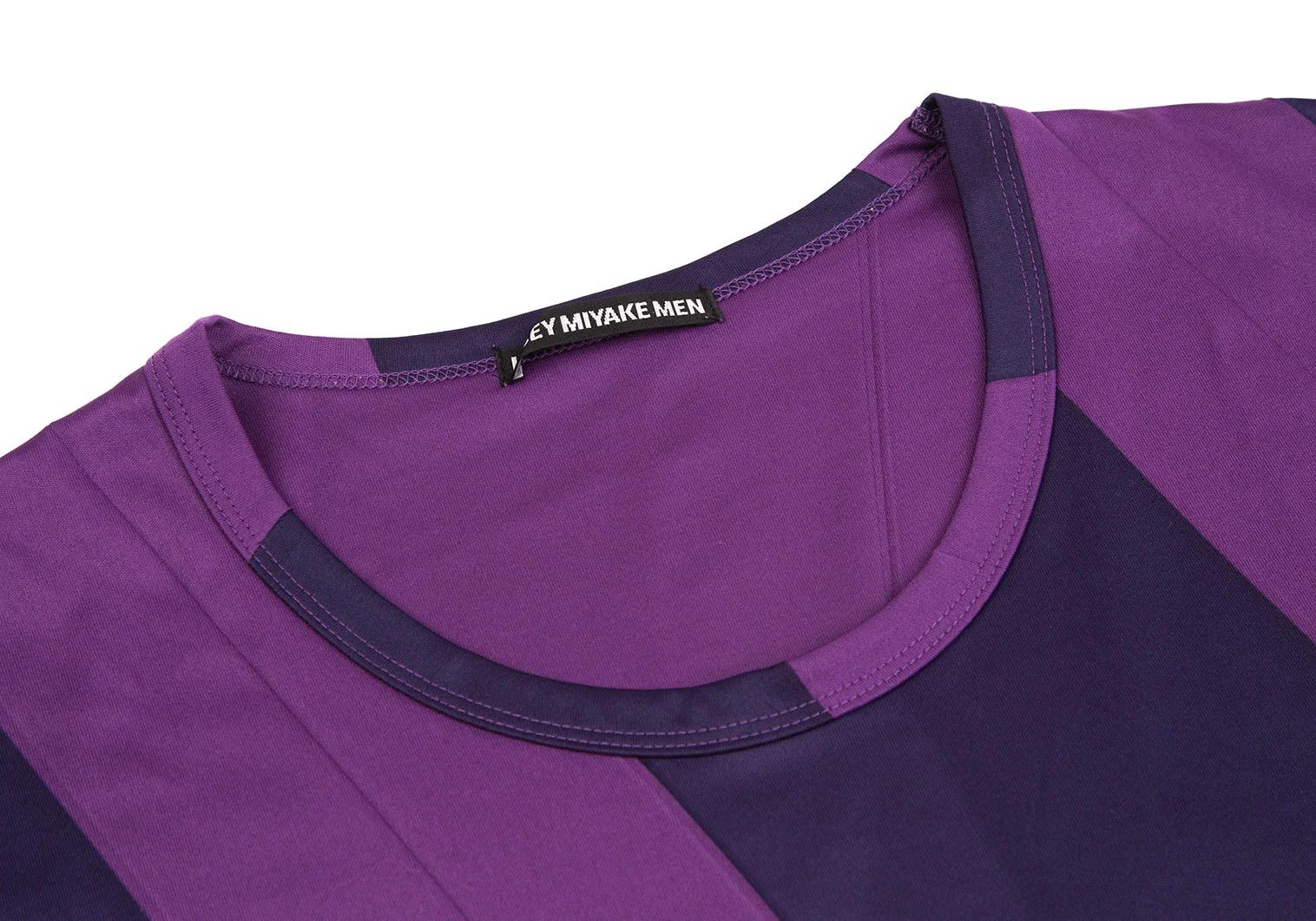 Issey Miyake Shape Print Pleats T-Shirt in Purple Size US XL / EU 56 / 4 - 3 Thumbnail