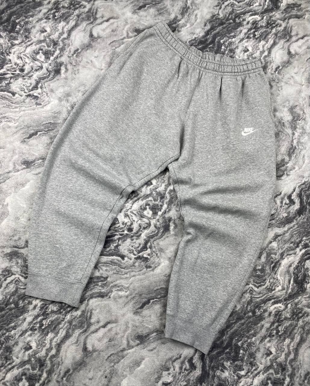 Nike Nike Baggy Sweatpants Size US 36 / EU 52 - 1 Thumbnail