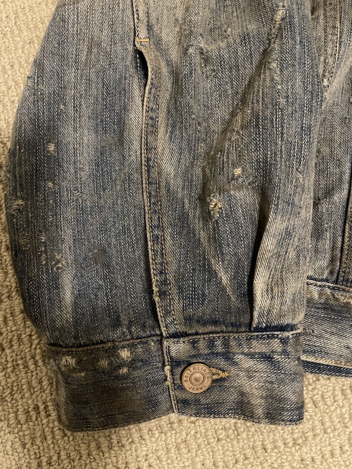 Balenciaga 2024 distressed crystal embellishment logo denim jacket Size US XL / EU 56 / 4 - 4 Thumbnail