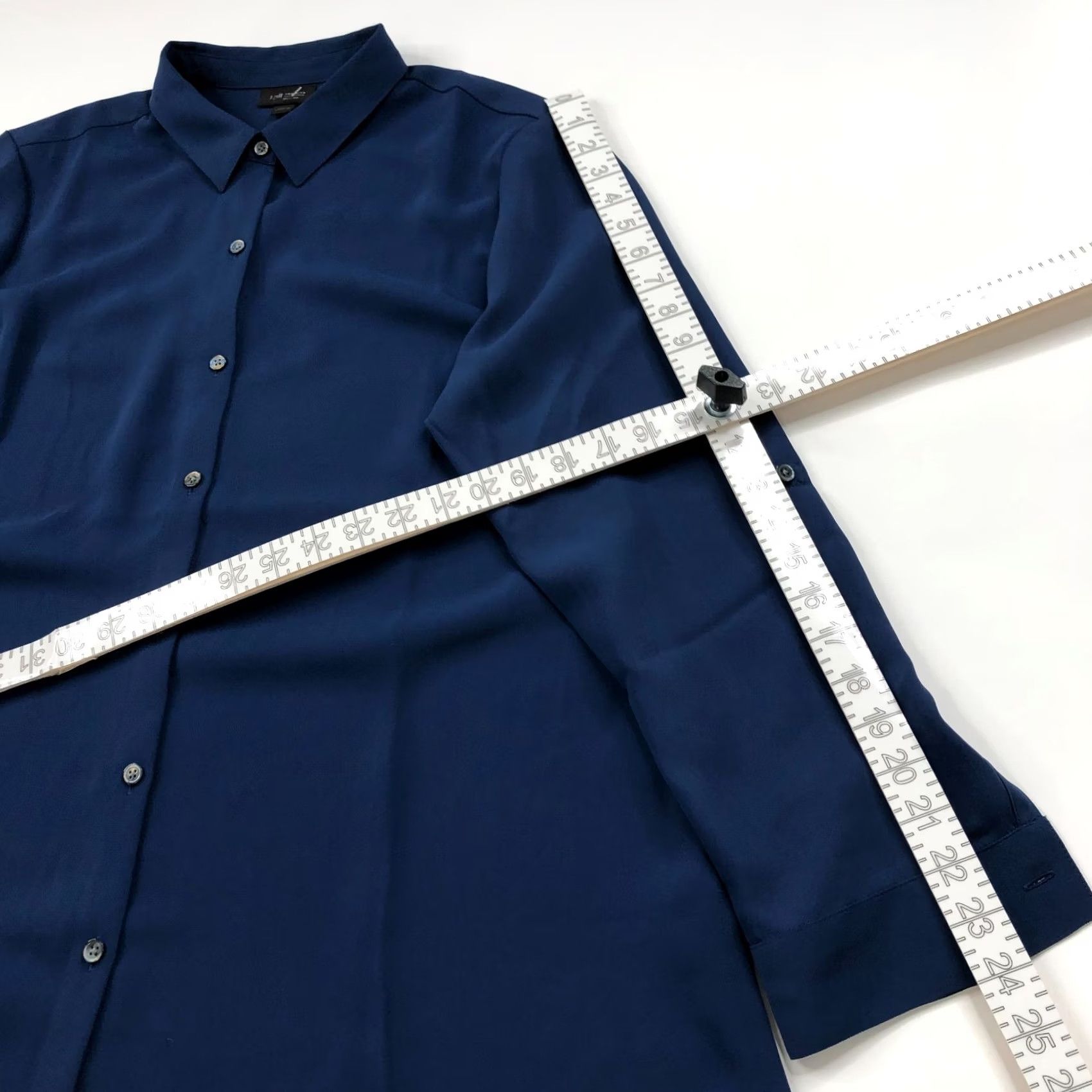 J. Jill J.Jill Wearever Collection Easy Care Large Tunic Button LS Shirt Blue MINT Women Size L / US 10 / IT 46 - 4 Thumbnail