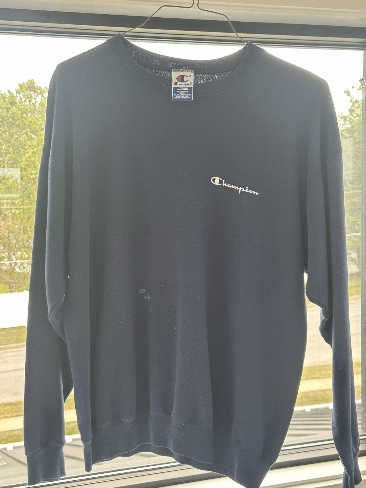 Vintage Vintage Champion staple sweatshirt Size US L / EU 52-54 / 3 - 1 Thumbnail