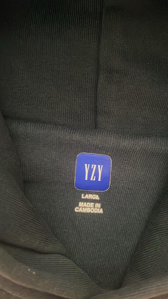 Balenciaga × Gap × Yeezy Yzy gap balenciaga shrunken hoodie Size US L / EU 52-54 / 3 - 3 Thumbnail