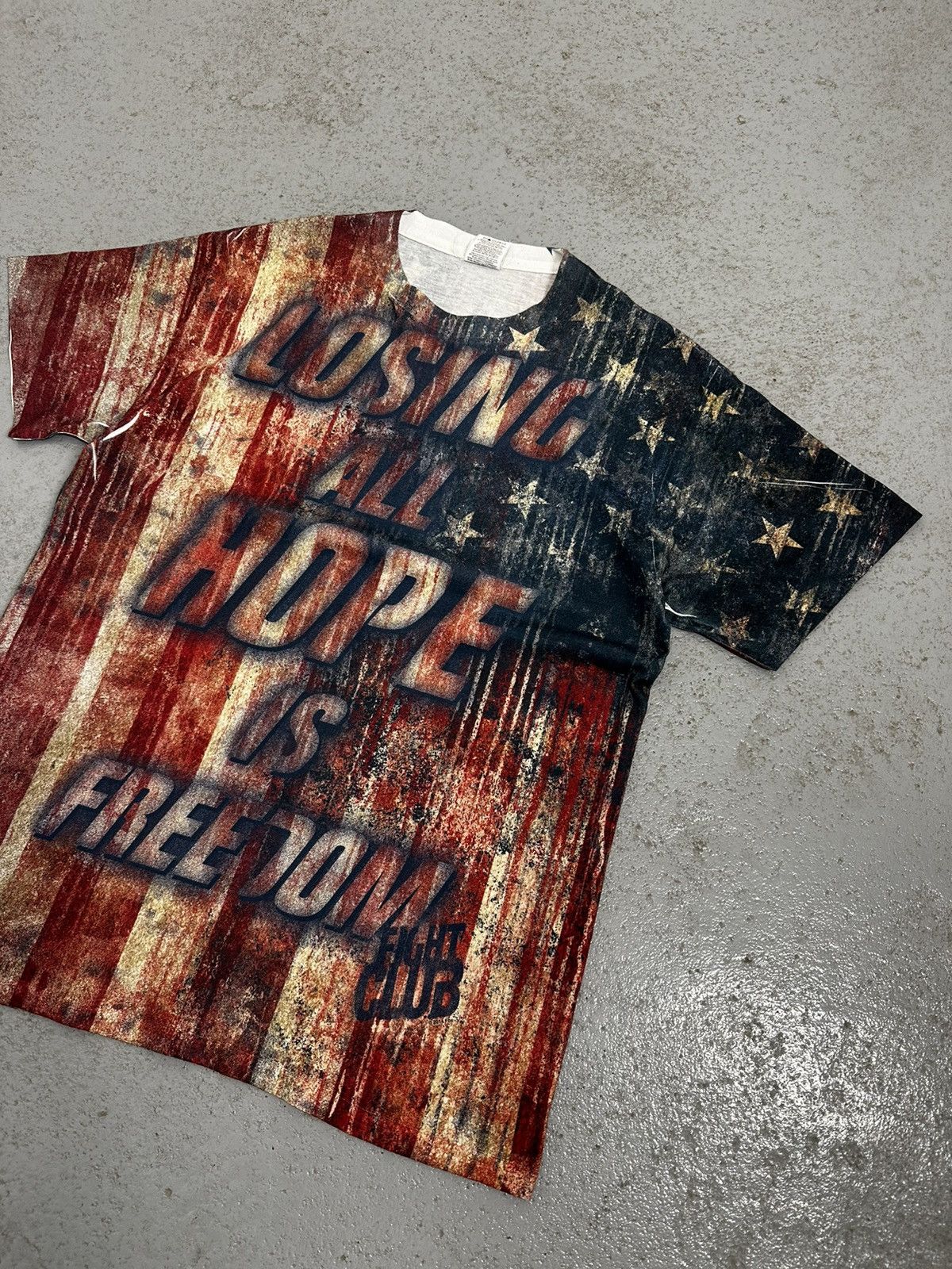 Vintage 00s Fight Club Movie Losing All Hope Is Freedom USA Flag Tee Size US M / EU 48-50 / 2 - 3 Thumbnail