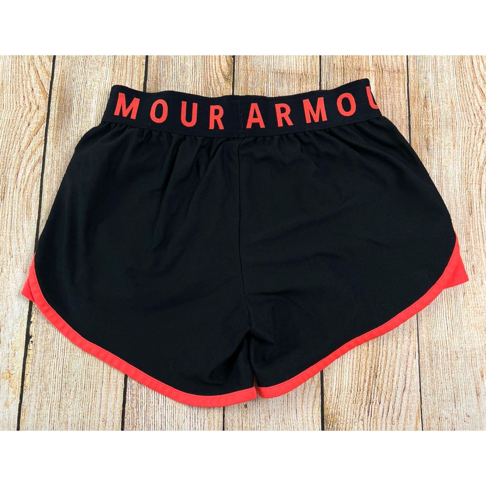 Under Armour Under Armour Women’s Shorts Heatgear Black Small With Pockets Size 28" / US 6 / IT 42 - 2 Thumbnail