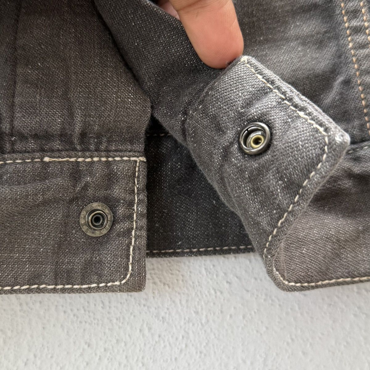 Blue Blue Japan Vintage Blue Blue Japan Denim Trucker Jacket Size US L / EU 52-54 / 3 - 17 Thumbnail