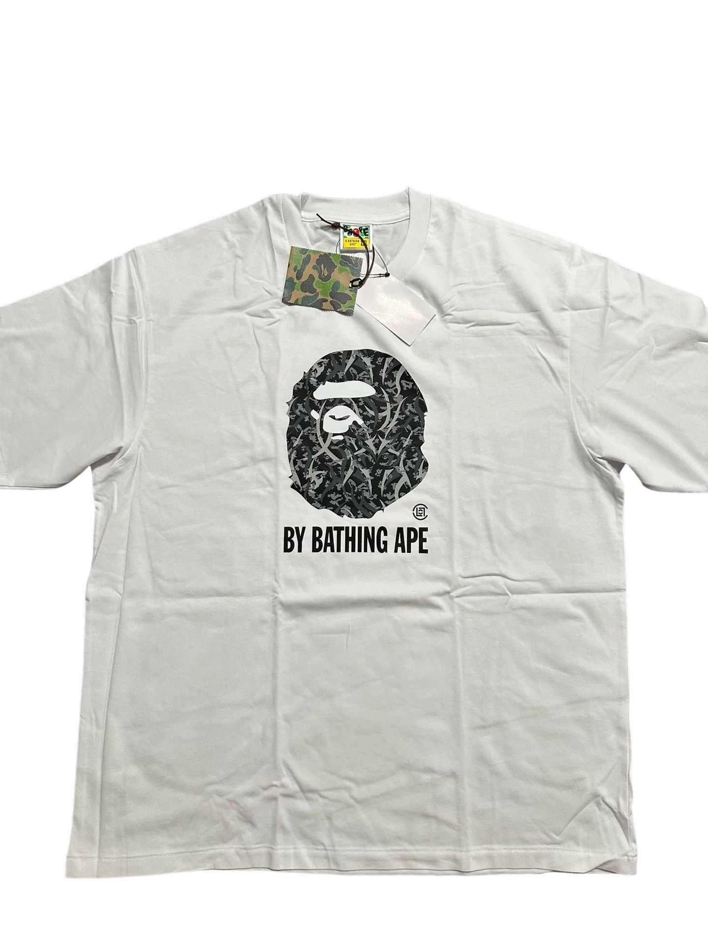 Bape A Bathing Ape Camo Logo T-Shirt Size XXL Size US XXL / EU 58 / 5 - 1 Thumbnail