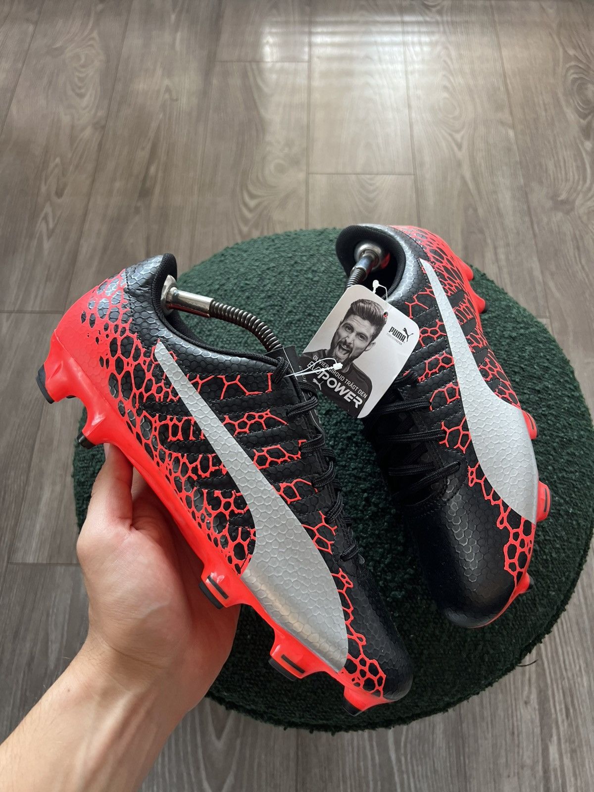 Puma Puma EvoPower 4 X Oliver Giroud Black/Red New Football Boots Size US 10.5 / EU 43-44 - 4 Thumbnail