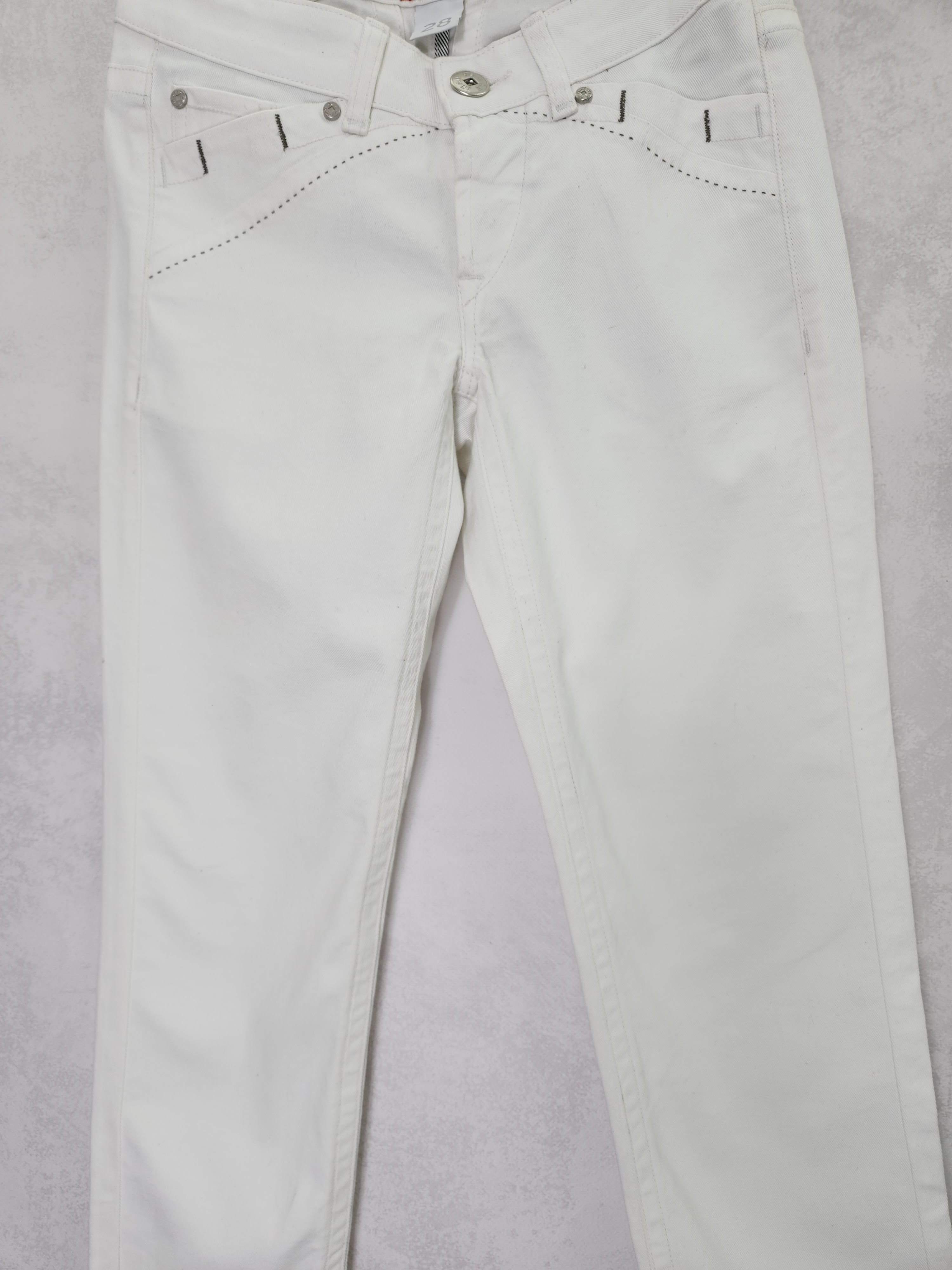 Marithe + Francois Girbaud Marithe francois girbaud x brucket white bull stretch jeans Size 28" / US 6 / IT 42 - 3 Thumbnail