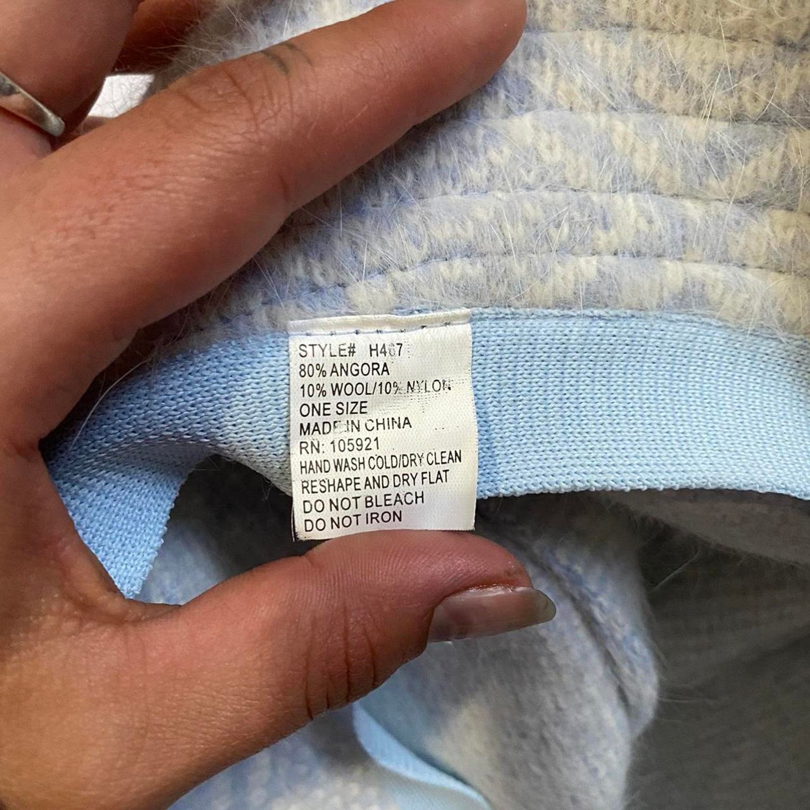 Other Baby blue white fuzzy bucket hat Size ONE SIZE - 6 Thumbnail