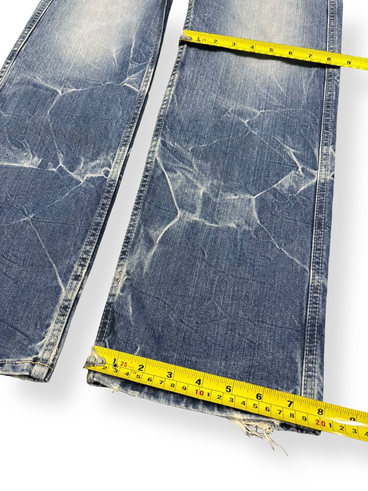 Japanese Brand Vintage 90s Eternal Union Made Cracked Wash Bush Denim Pants Size US 31 - 16 Thumbnail