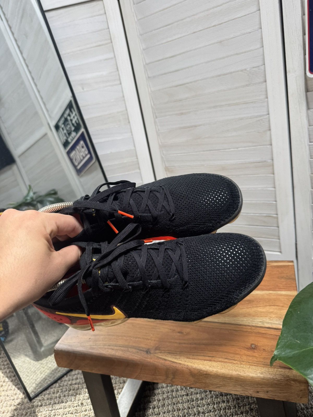 Nike Men’s Casual Nike Vapormax Y2K Size US 11 / EU 44 - 9 Thumbnail