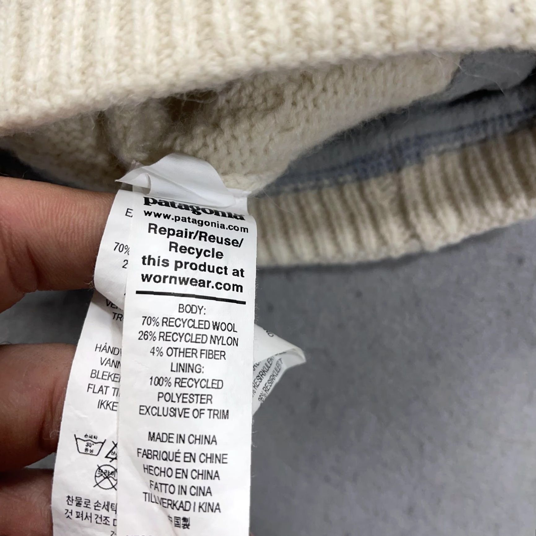 Patagonia Patagonia Hat Beanie Womens One Size White Diamond Knit Honeycomb Fleece Winter Size ONE SIZE - 7 Thumbnail