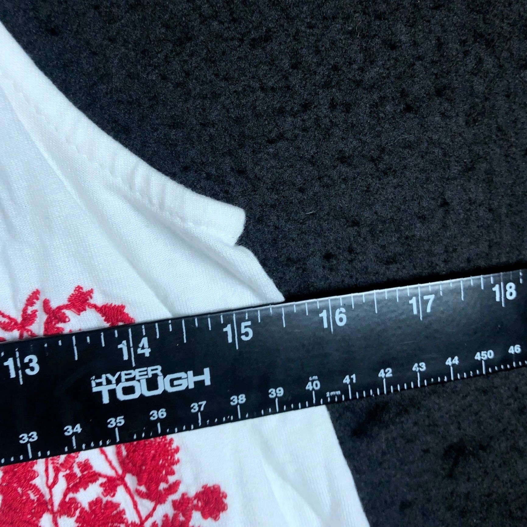 Ann Taylor VINTAGE Ann Taylor LOFT Womens Blouse White Red Embroidered Sleeveless Tank Medium Size M / US 6-8 / IT 42-44 - 6 Thumbnail