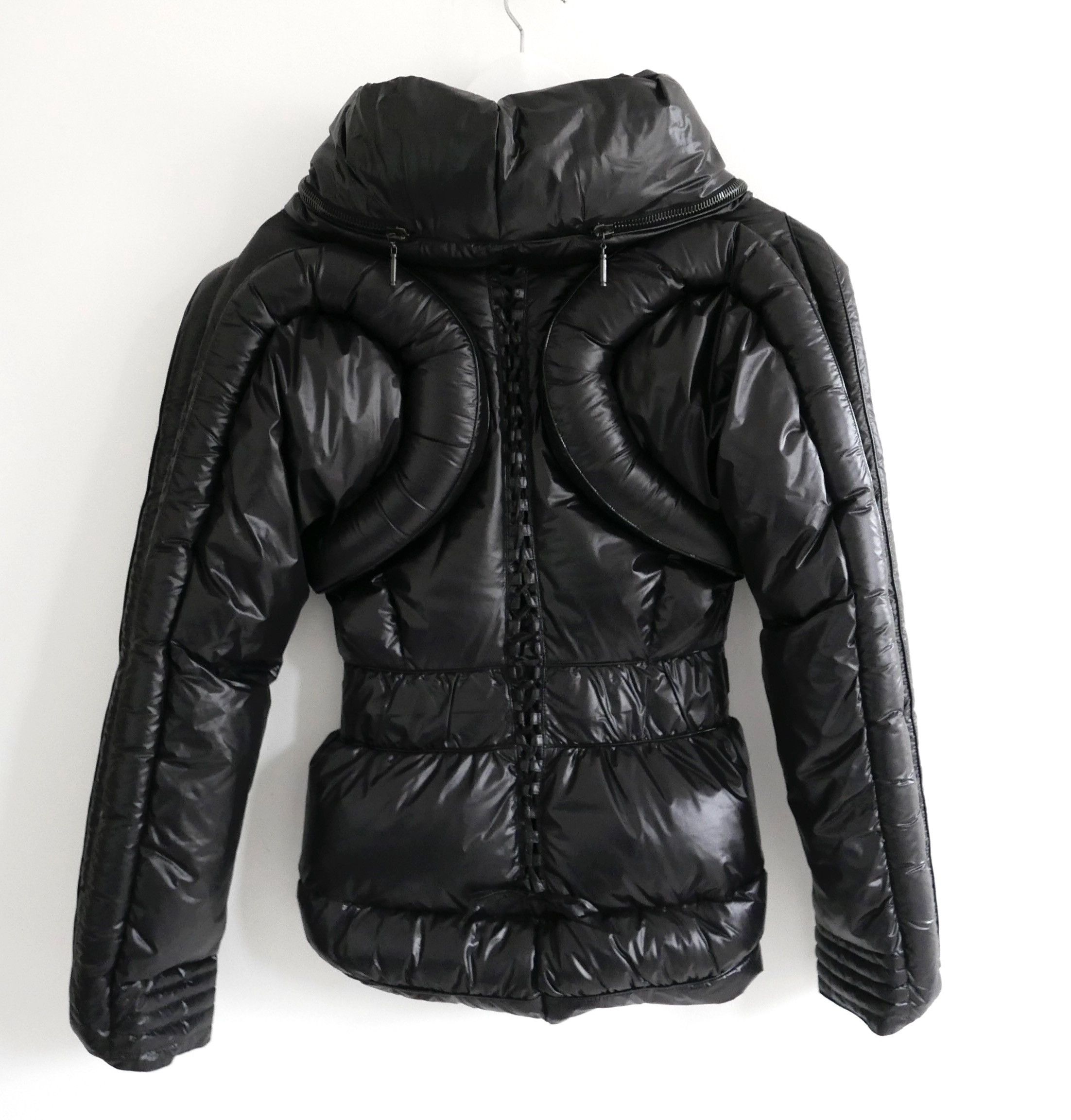 Emanuel Ungaro Emanuel Ungaro Fall 2007 Black Sculptural Puffer Jacket Size S / US 4 / IT 40 - 3 Thumbnail
