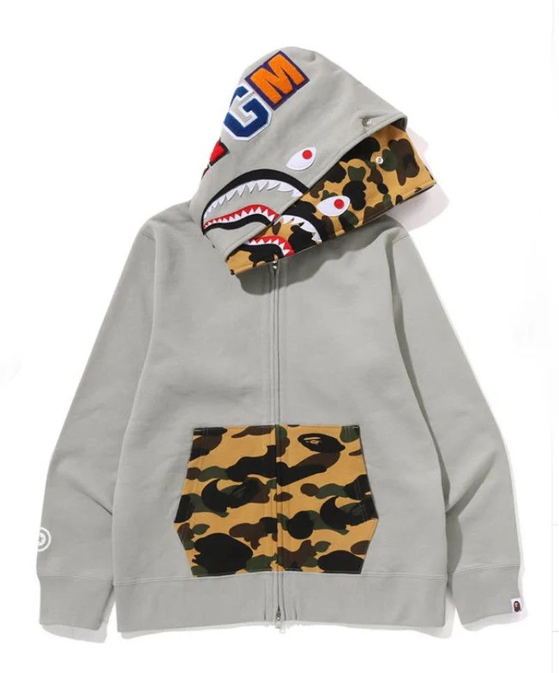 Bape Bape Shark Zip Hoodie Size ONE SIZE - 1 Thumbnail