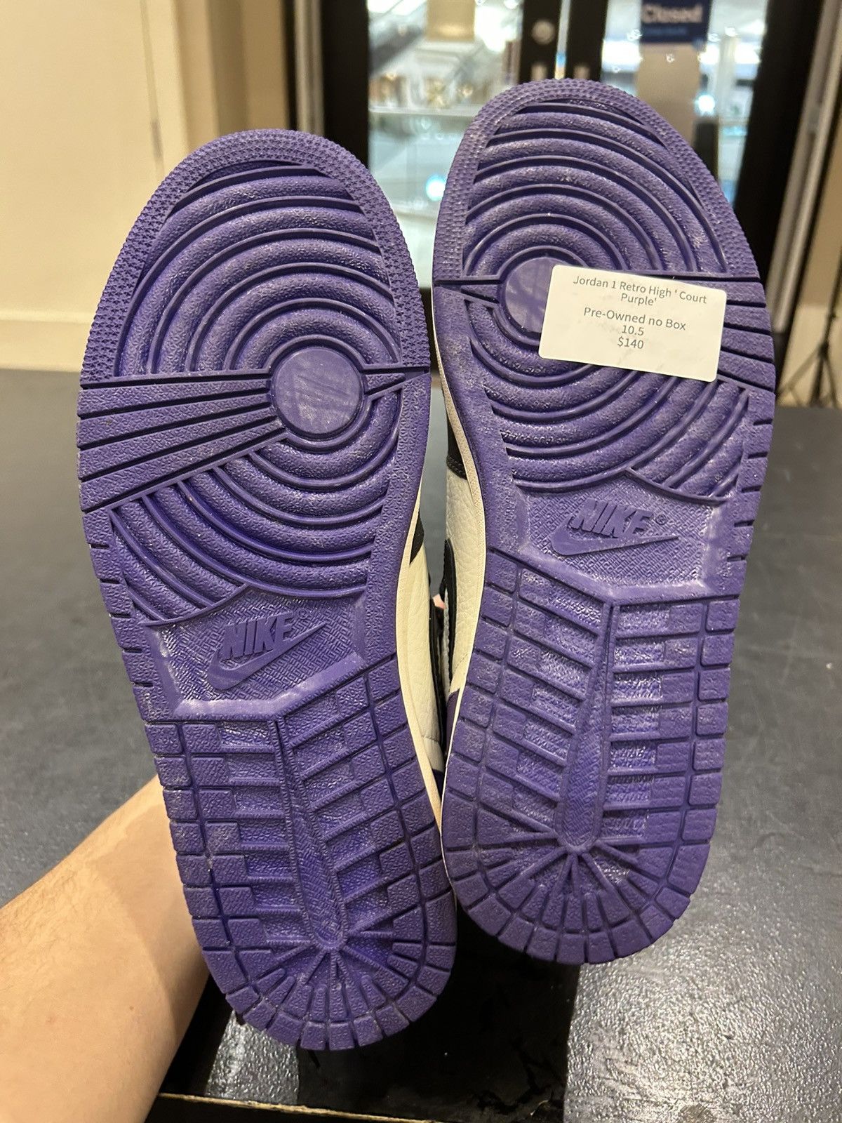 Jordan Brand Jordan 1 Retro ‘Court Purple’ Size US 10.5 / EU 43-44 - 7 Thumbnail