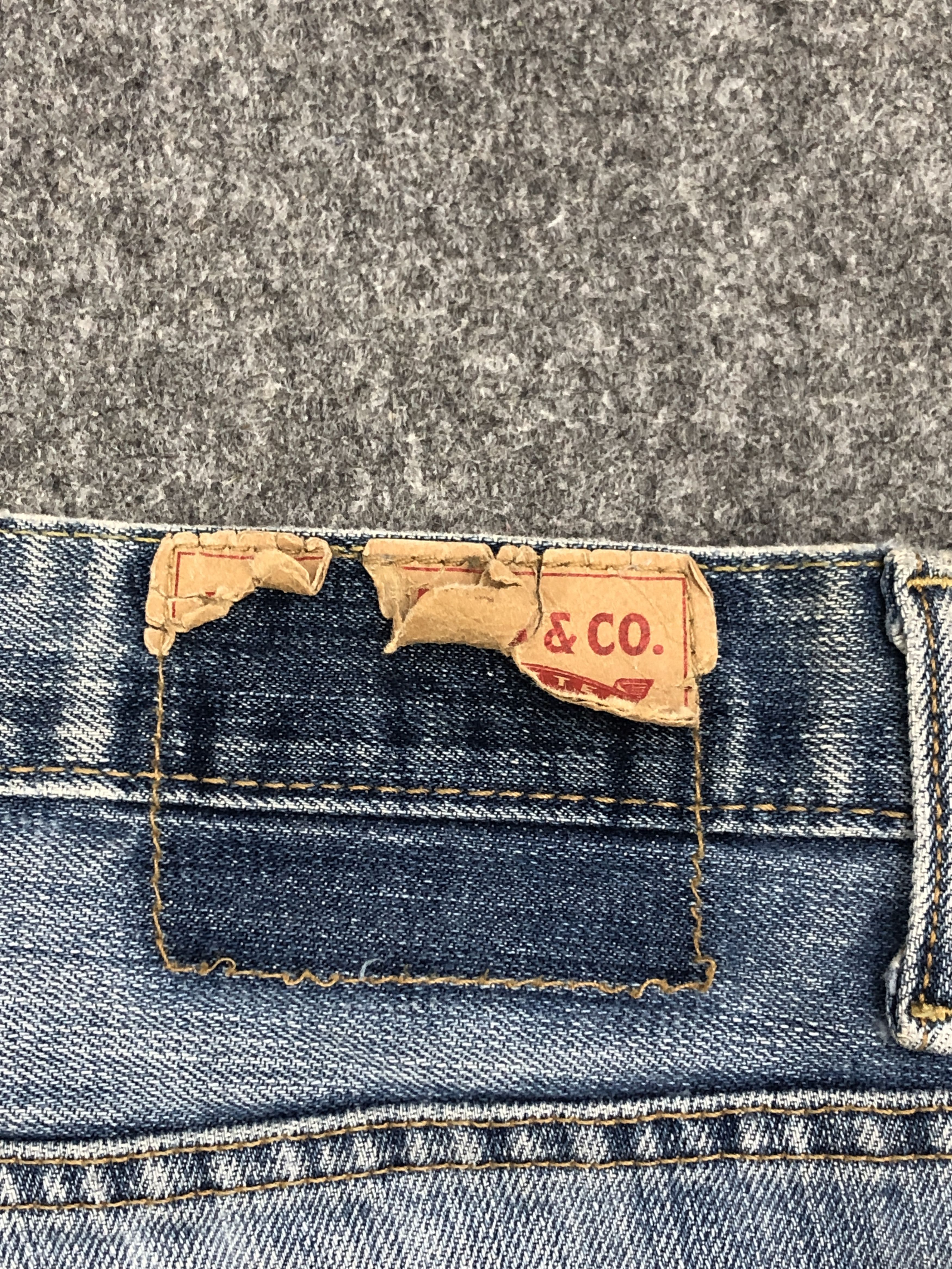 Levi's Vintage Distressed Levis 569 Faded Blue Jeans S0023 Size US 37 - 5 Thumbnail