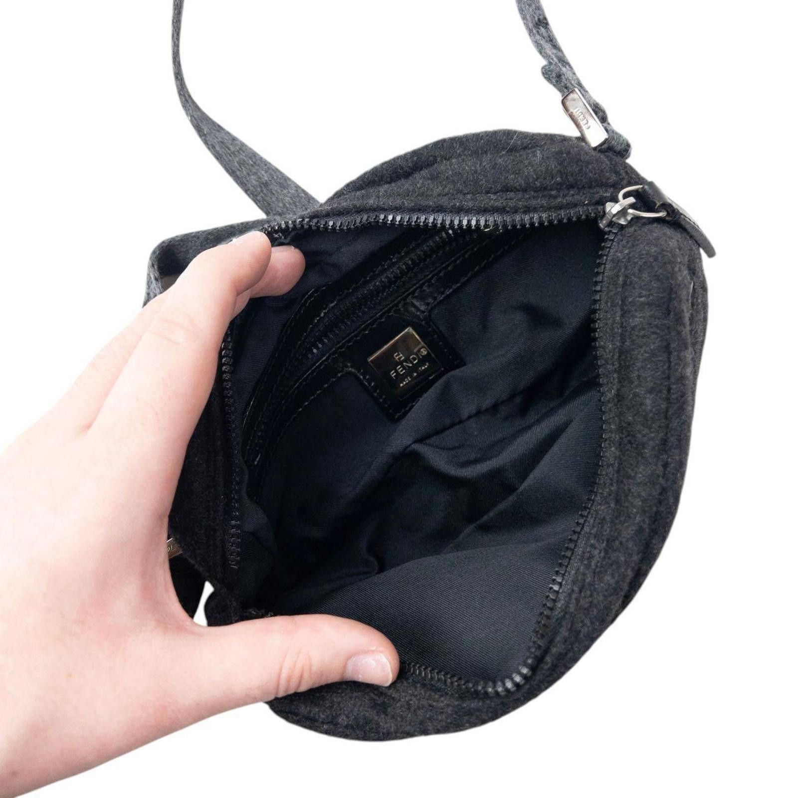 Fendi Vintage 2000s Fendi Wool Crossbody Bag Size ONE SIZE - 4 Thumbnail