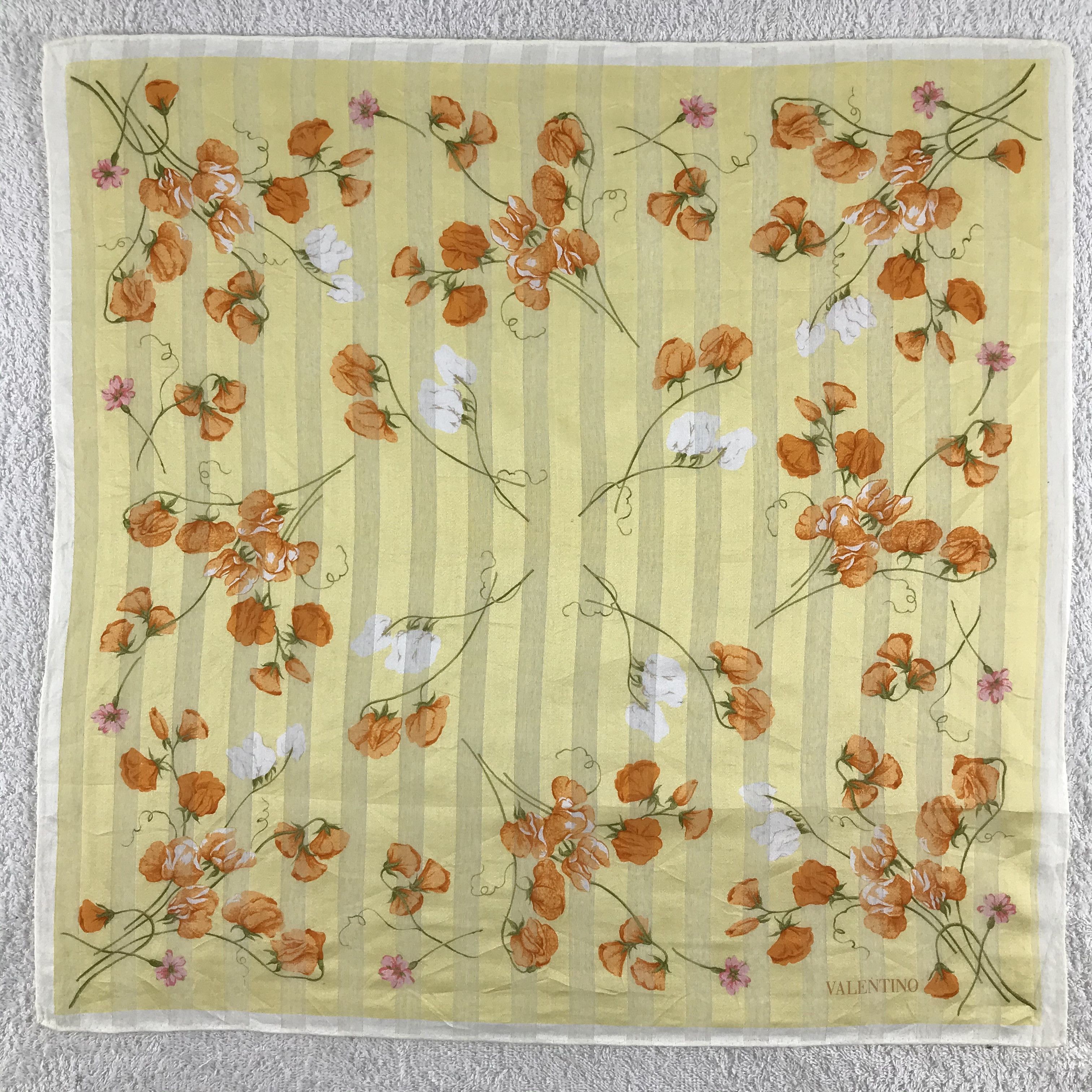 Valentino × Vintage Valentino Bandana / Handkerchief / Neckerchief - S143 Size ONE SIZE - 1 Thumbnail