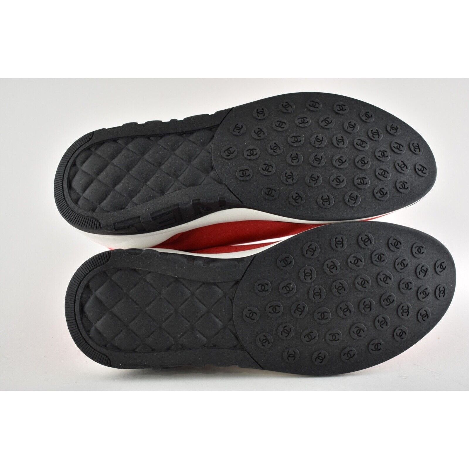 Chanel 19P Lycra CC Logo Lace Up Low Top Trainer Sneaker 36.5 Size US 6.5 / IT 36.5 - 11 Thumbnail