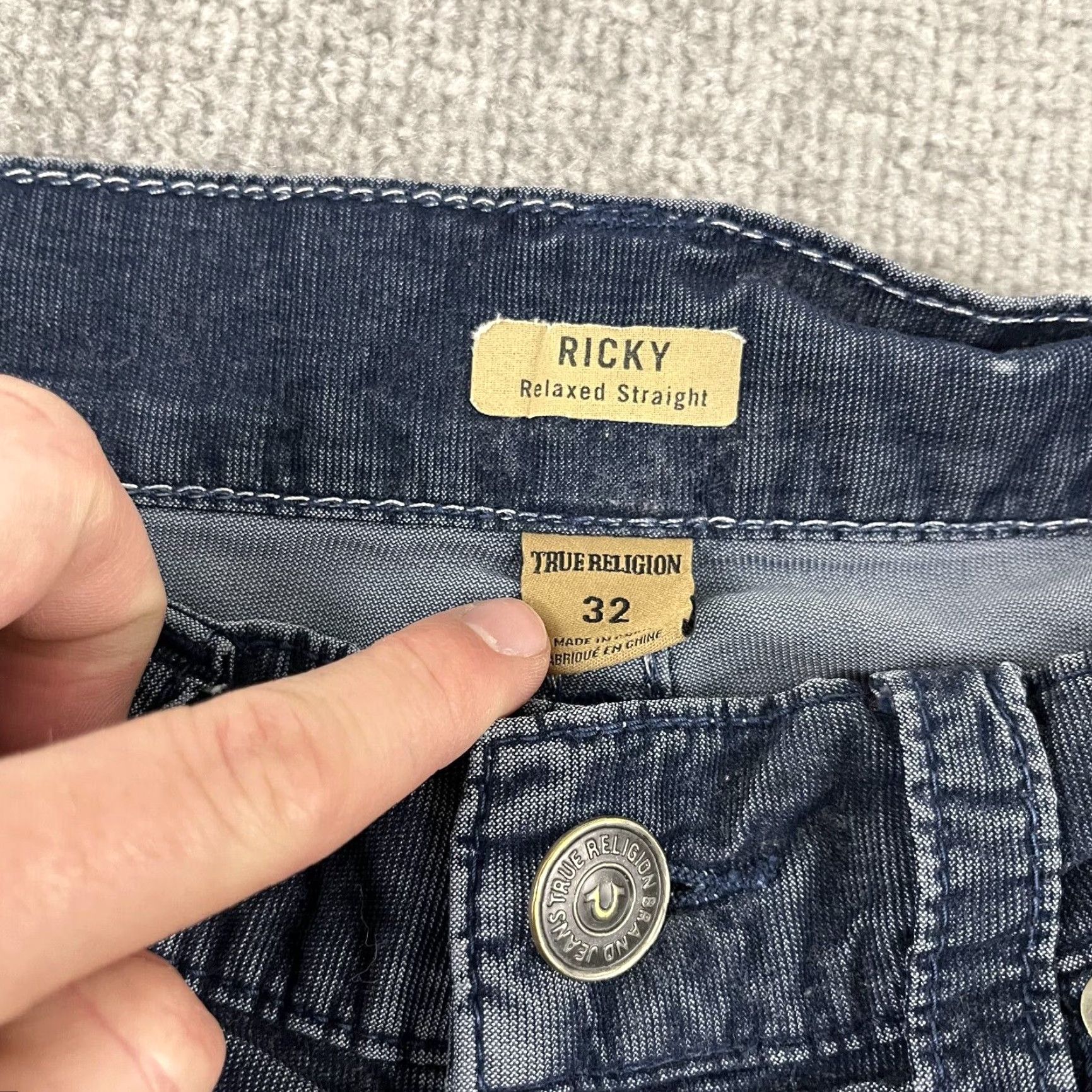 True Religion TRUE RELIGION Jeans Mens 32 x 31 Ricky Relaxed Straight Fit Blue Pants Grunge Size US 32 / EU 48 - 2 Thumbnail