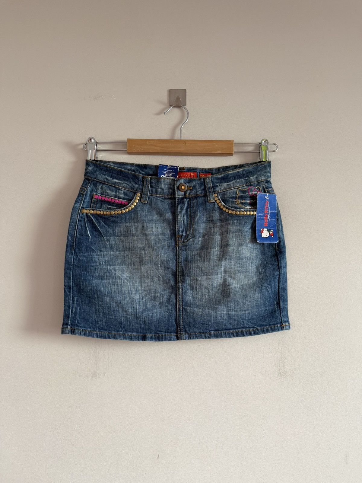 Vintage Hello Kitty Denim Mini Skirt Studded Y2K Rare Size 27" / US 4 / IT 40 - 4 Thumbnail