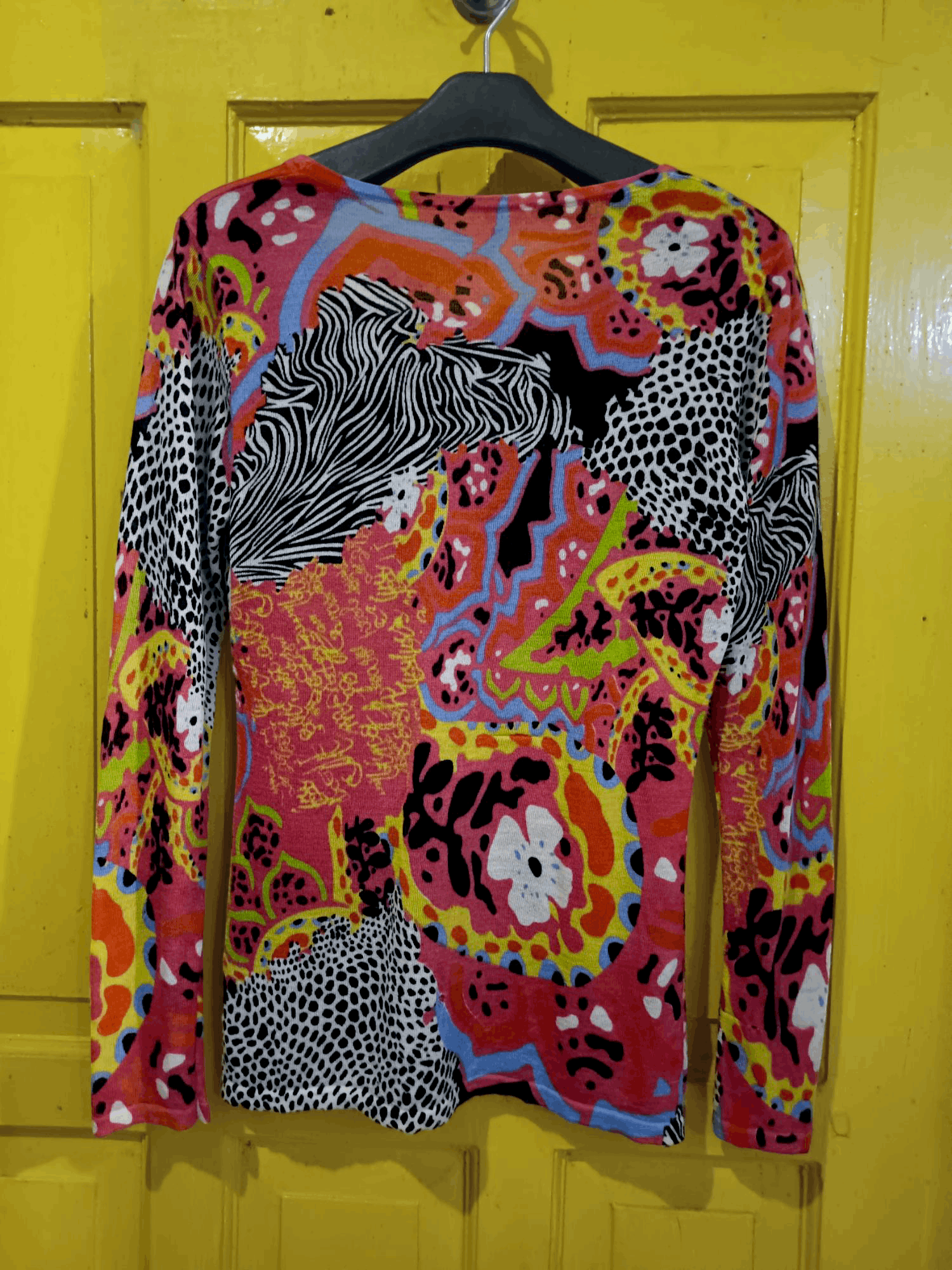 Japanese Brand UNKNOWN BRANDS Full print Long Sleeve T Shirt Y2K Style Size US M / EU 48-50 / 2 - 13 Thumbnail