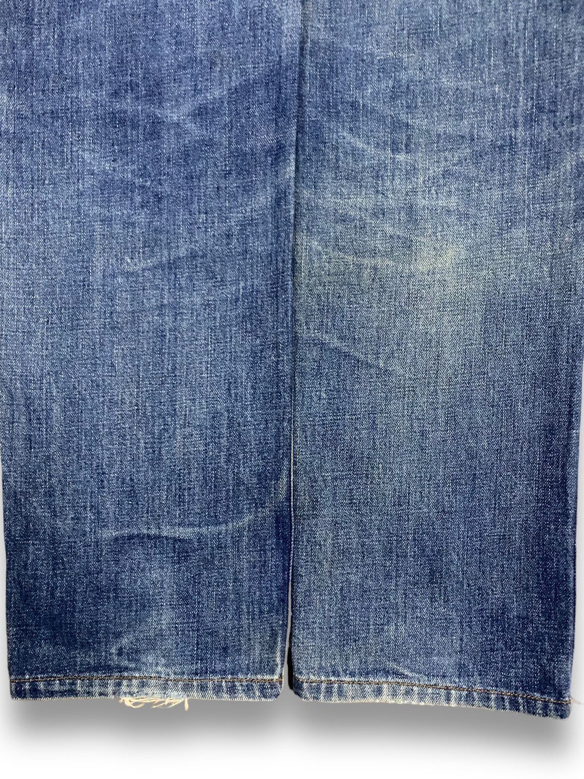Levi's Vintage 90s Levis Red Tab Distressed Bush Denim Pants Size US 29 - 13 Thumbnail
