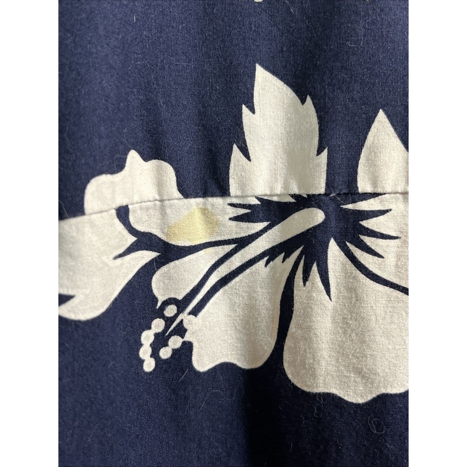 Other AlohaWears VTG Shirt Men 3XL Navy White Floral Hawaiian USA Size US XXL / EU 58 / 5 - 8 Thumbnail