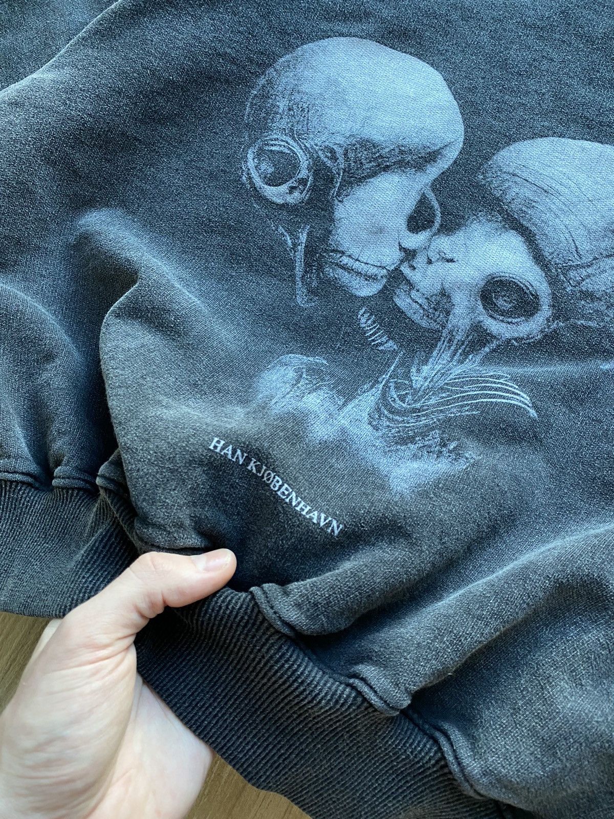 Han Kjobenhavn Han Kjobenhavn Aliens Kisses Sweatshirt Size US S / EU 44-46 / 1 - 5 Thumbnail