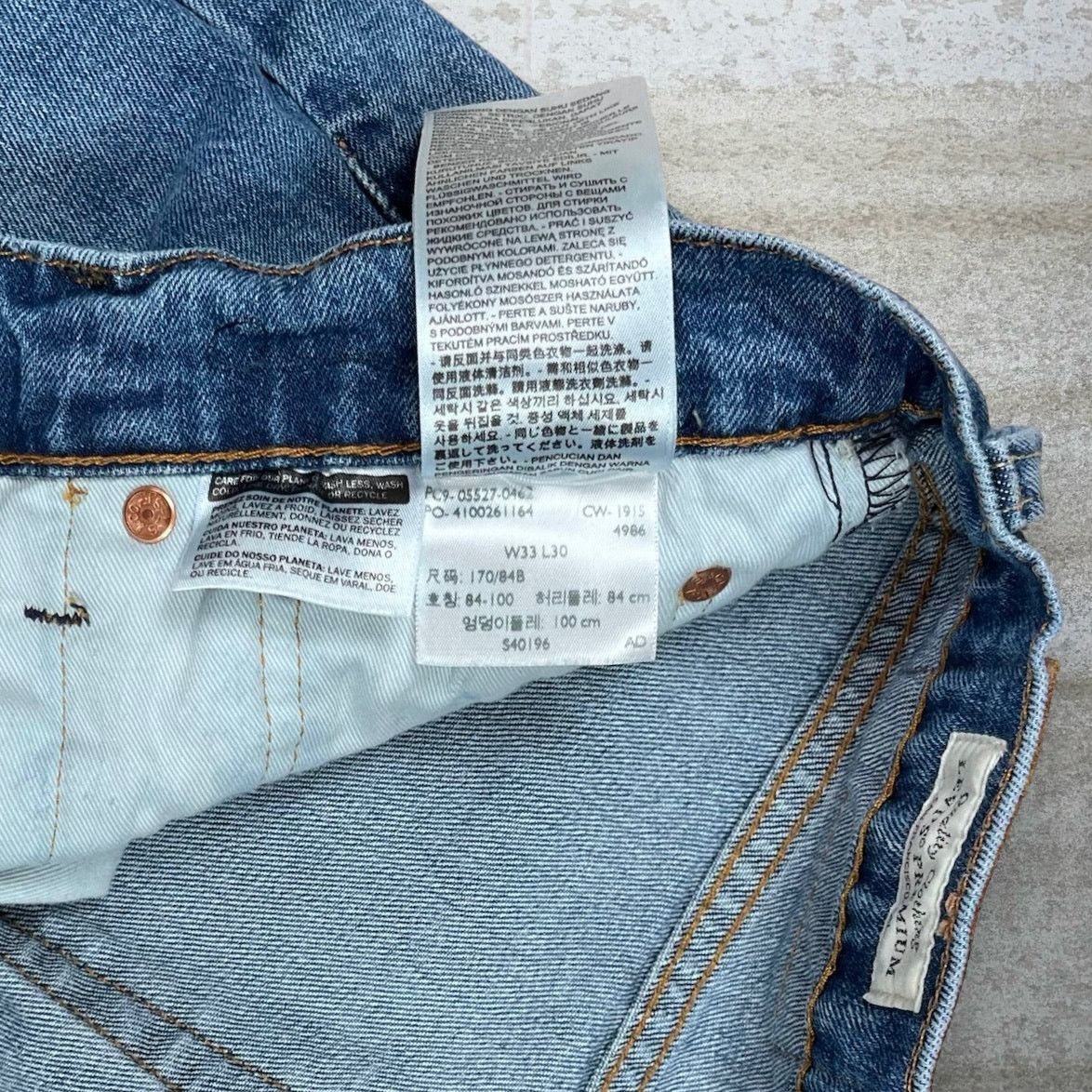 Levi's Vintage Y2K Levis Jean 33x30 Slim Bootcut Flared Medium Wash Size US 33 - 5 Thumbnail
