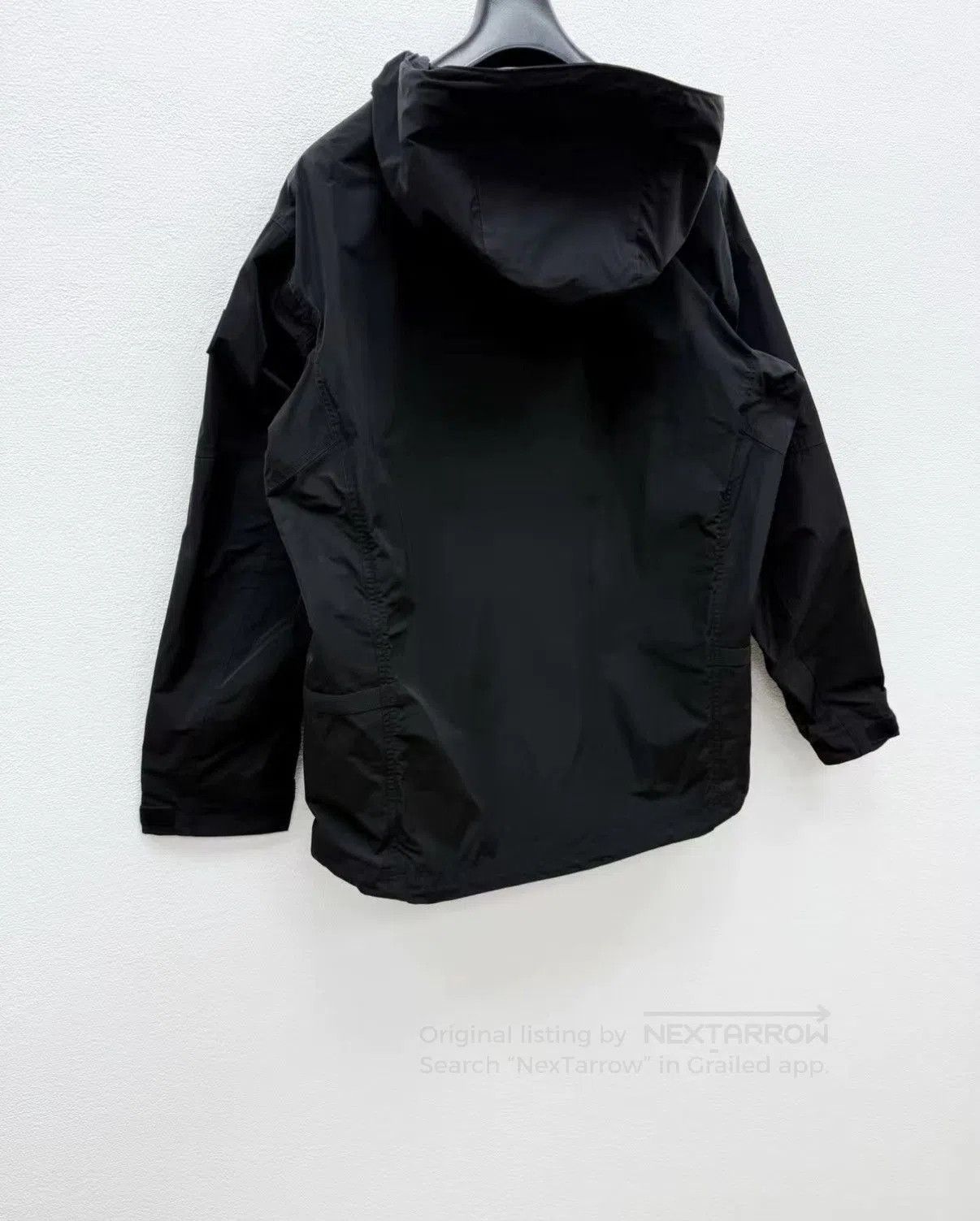 Burberry Black Hooded Light Jacket XL. Size US XL / EU 56 / 4 - 7 Thumbnail