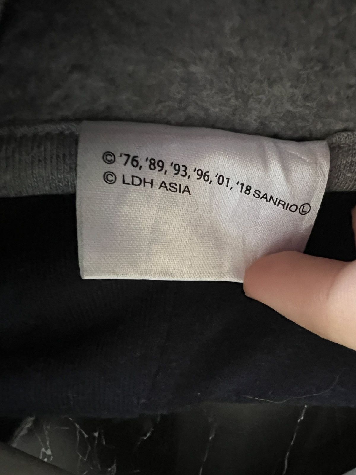 Japanese Brand Hello Mandy Hoodie Japanese Archive Streetwear Pullover Size US L / EU 52-54 / 3 - 8 Thumbnail