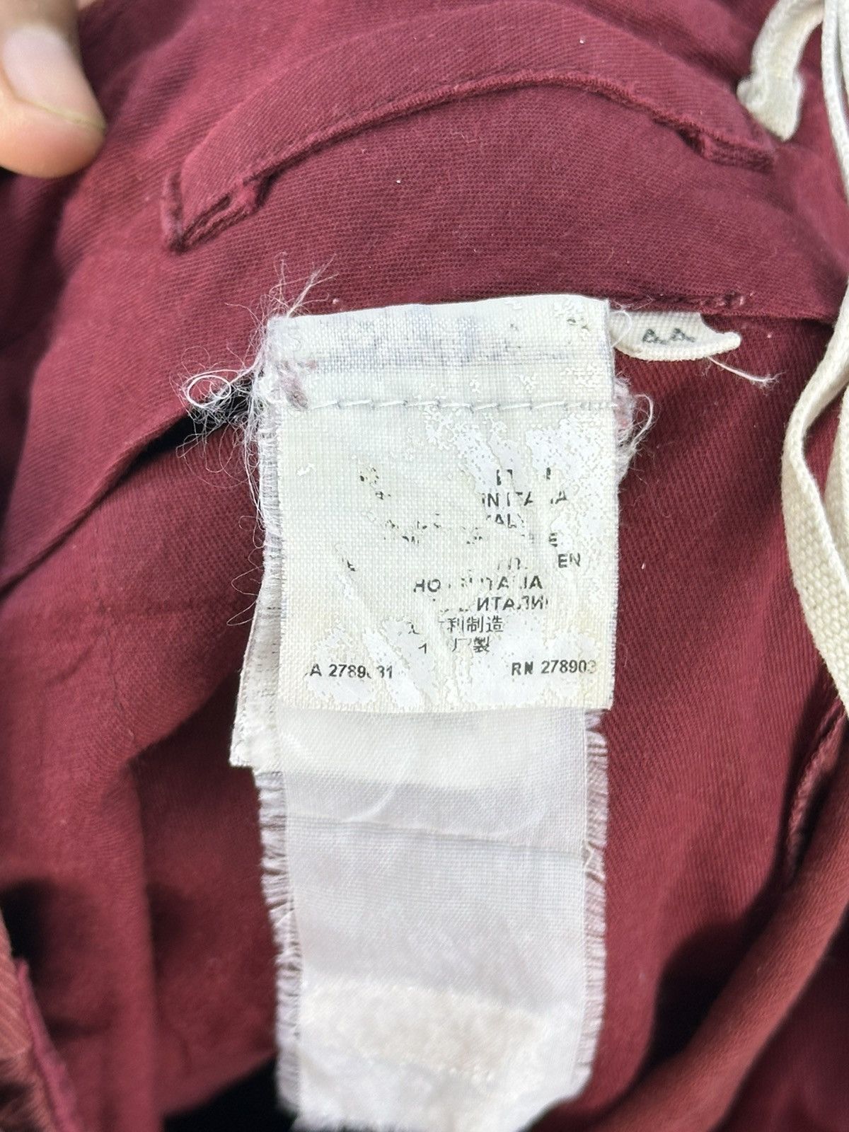 Marni Vintage Marni Maroon Short Pants Size US 30 / EU 46 - 12 Thumbnail