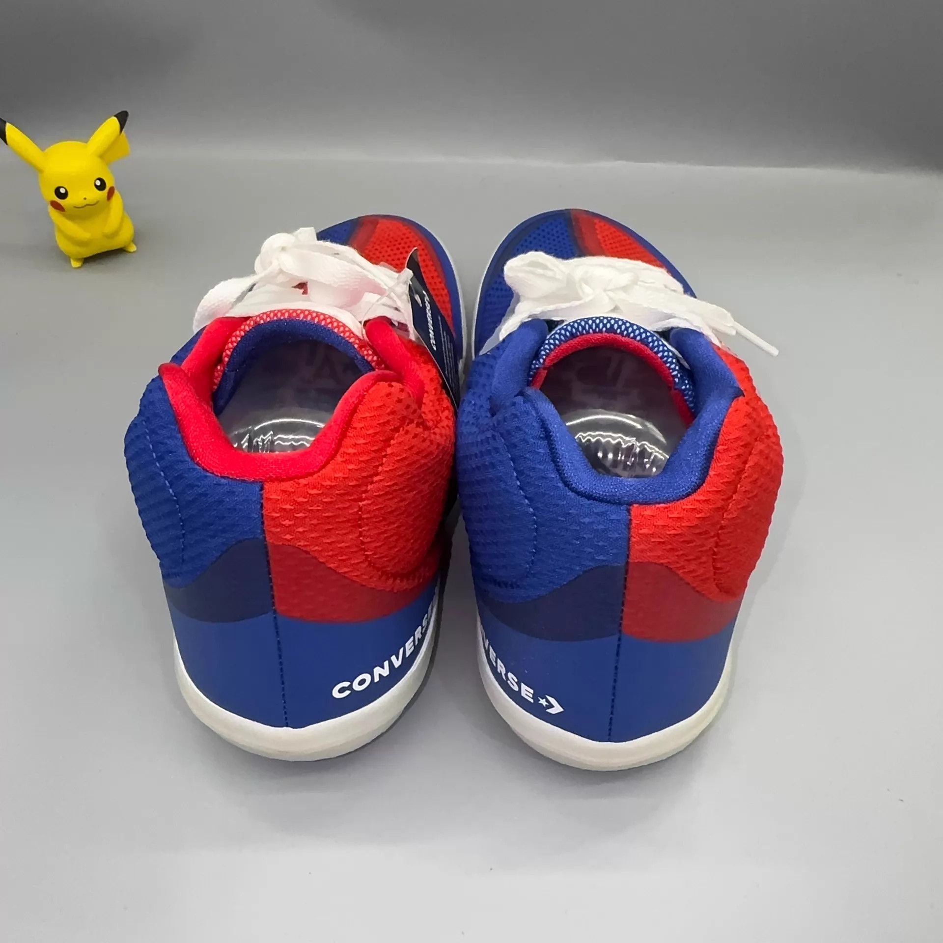 Converse Converse bbevo Red & Blue Mismatched 41 Size US 8 / EU 41 - 3 Thumbnail