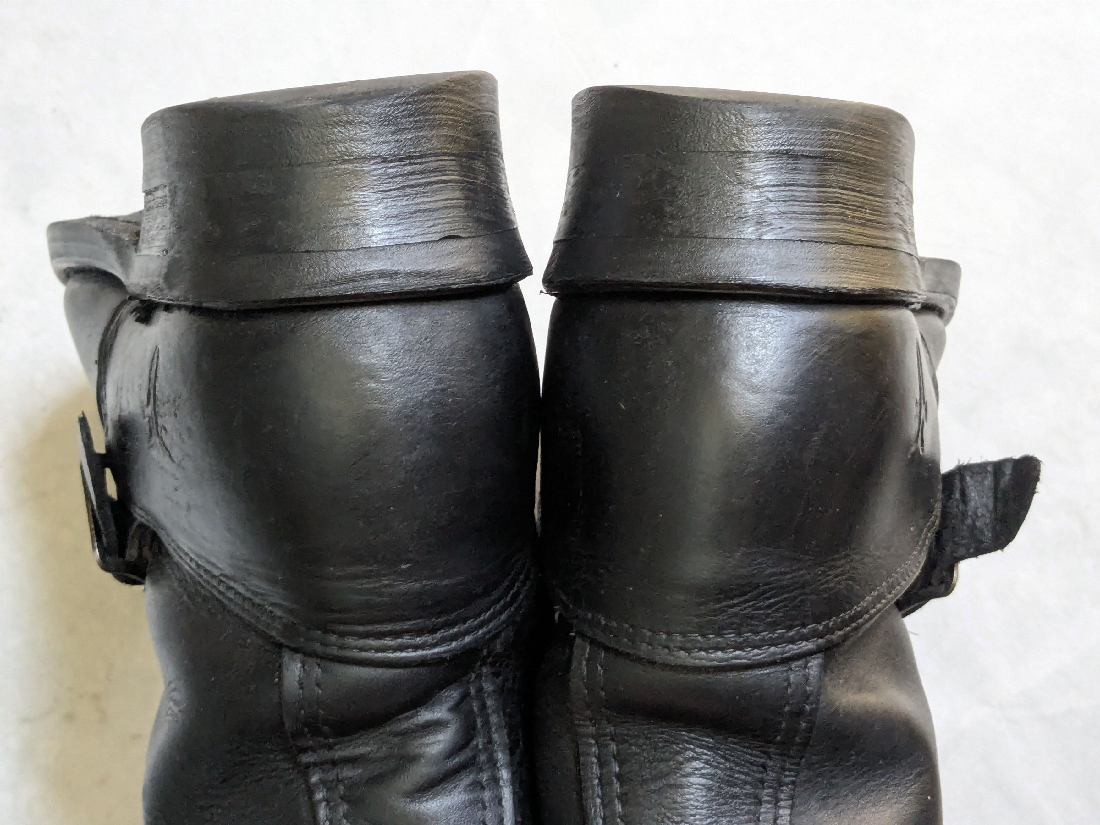 Frye Frye Engineer Black Leather 9 M Leather Buckle Size US 9 / EU 42 - 12 Thumbnail
