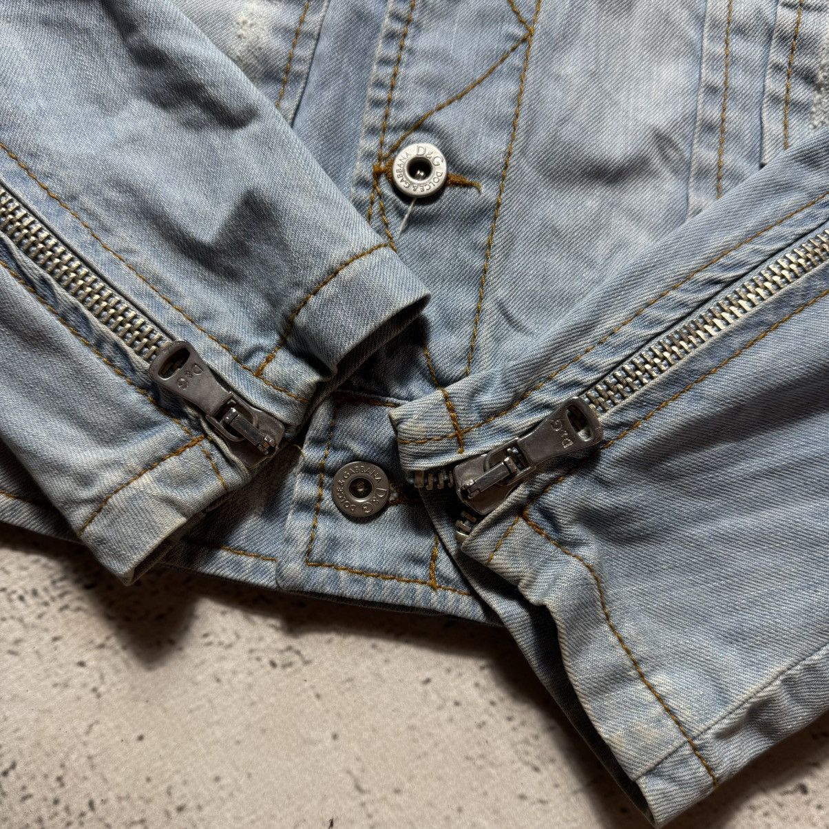 Dolce & Gabbana archive dolce gabbana denim jacket distressed opium Size US M / EU 48-50 / 2 - 9 Thumbnail