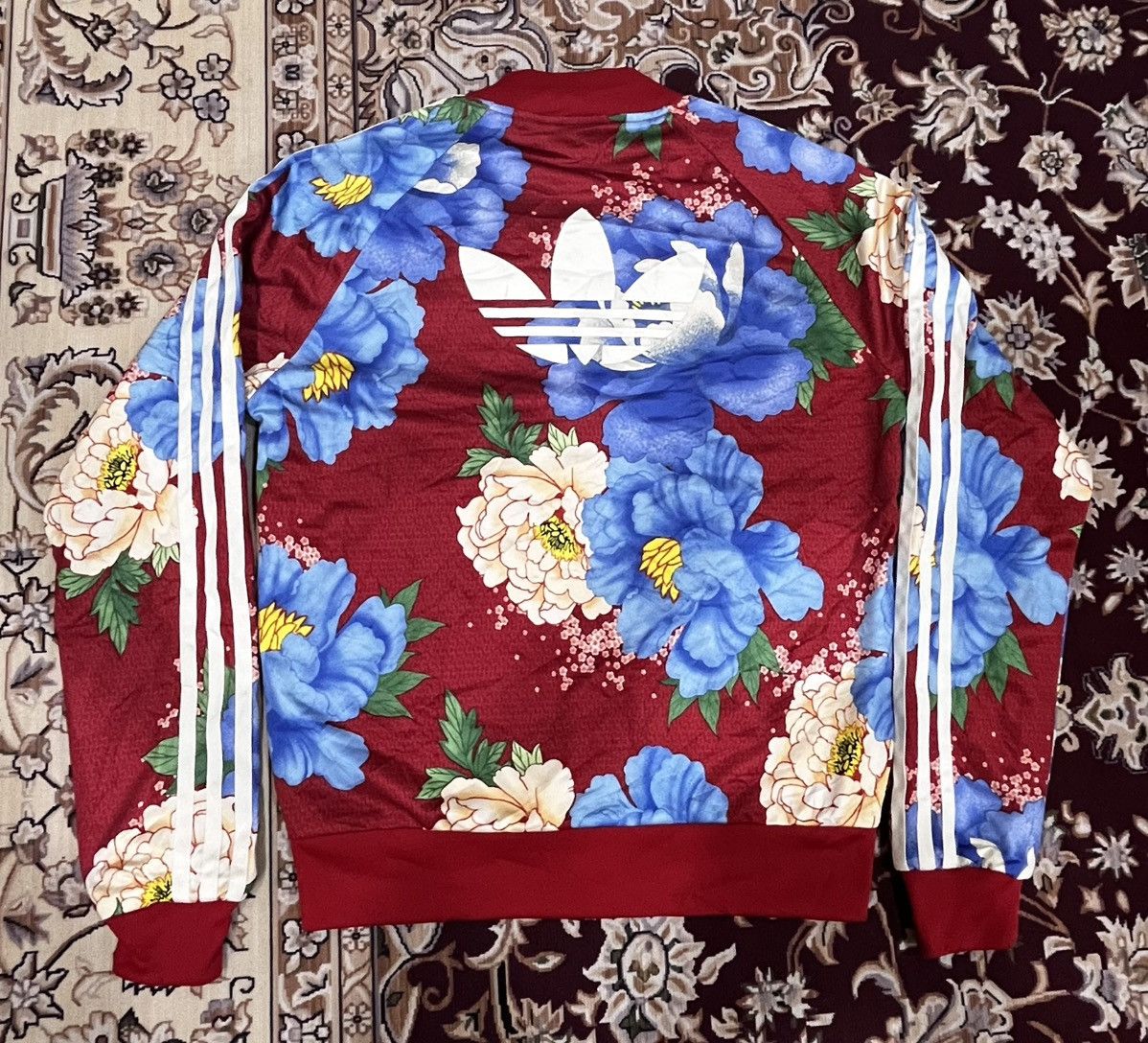 Adidas 🔥 Rare Adidas Chita Floral Jacket Size M / US 6-8 / IT 42-44 - 2 Thumbnail