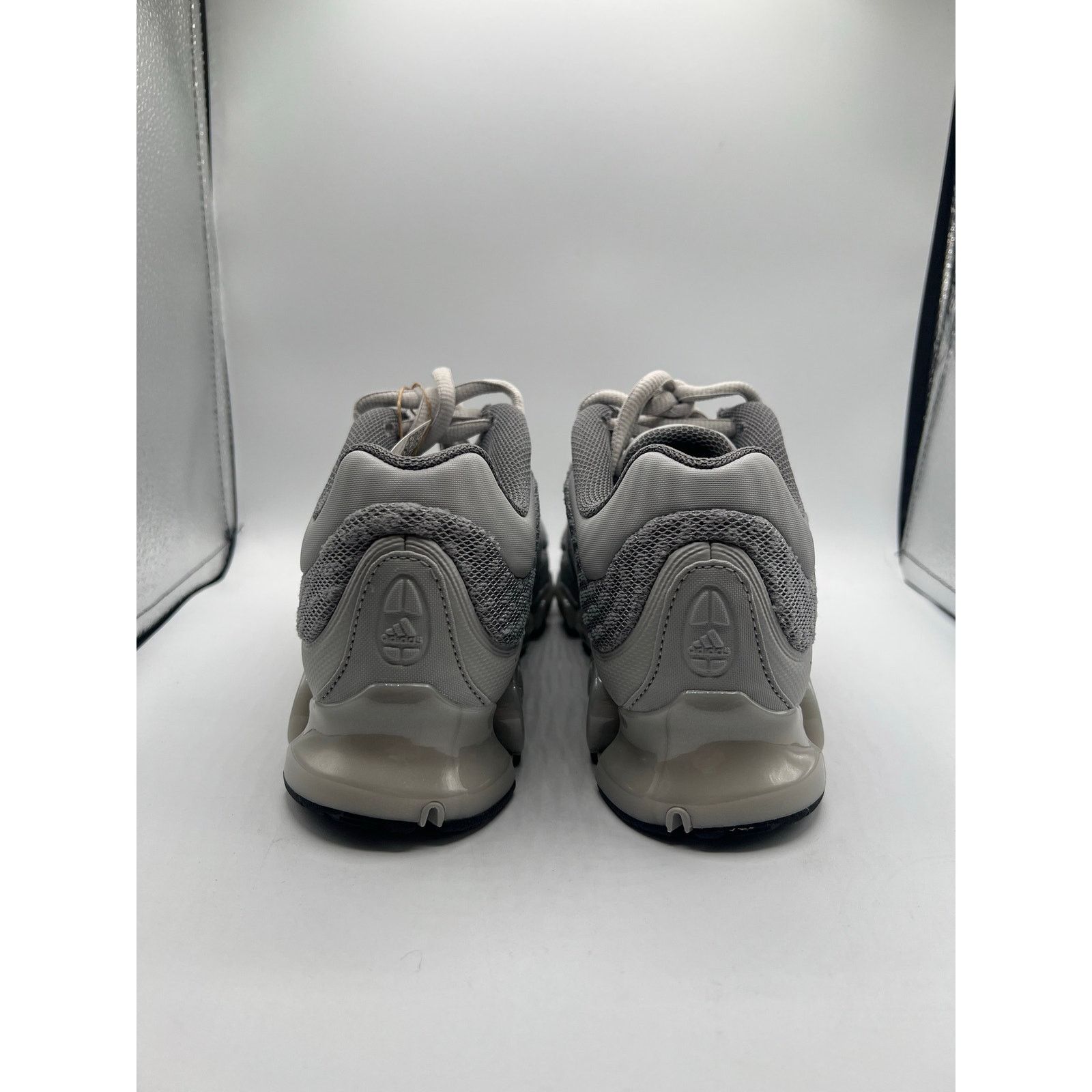Adidas Adidas a3 Megaride ‘Triple Grey’ size 5.5 men’s Size US 6.5 / IT 36.5 - 4 Thumbnail